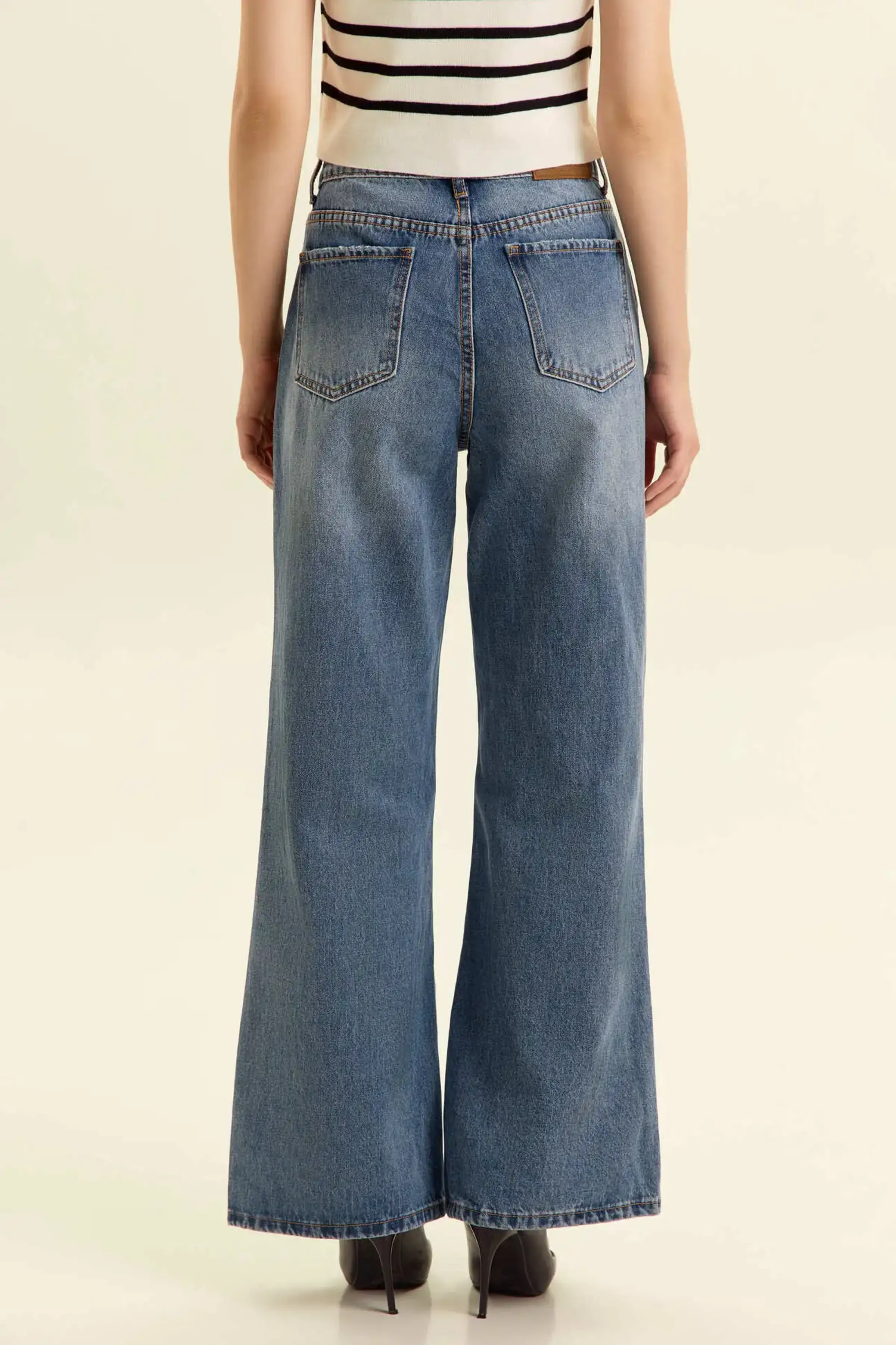 Джинсы светло-синий для женщин 46855-195 74