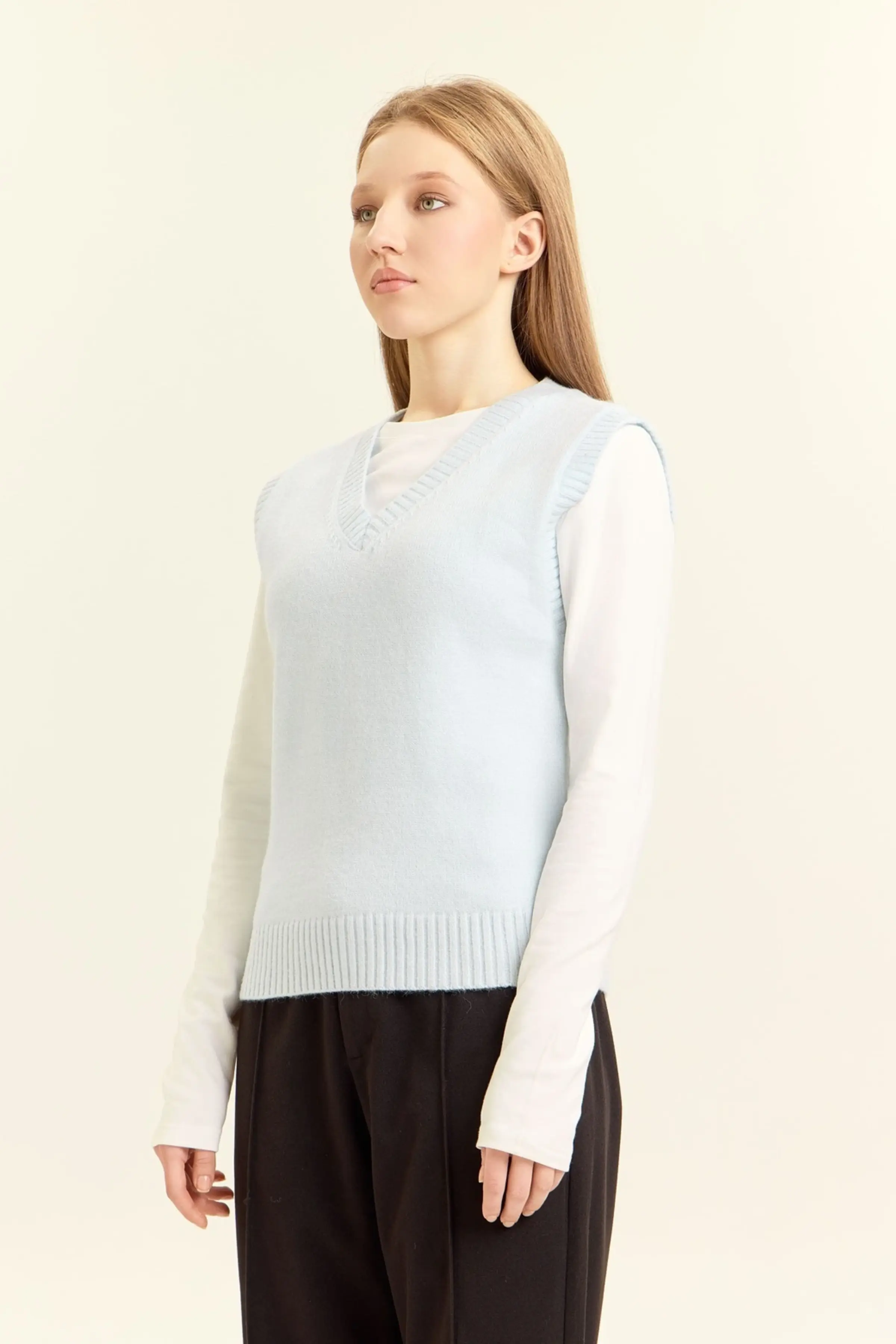 Жилетка голубой для женщин 47145-10 68