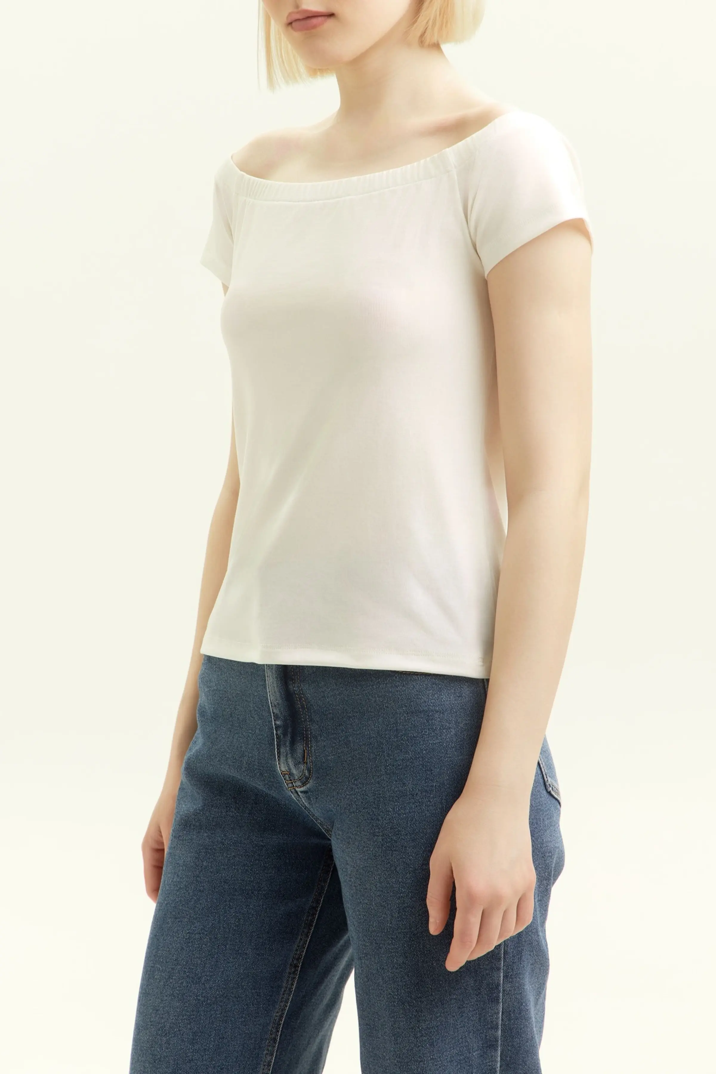 Топ белый для женщин 45148-4 46