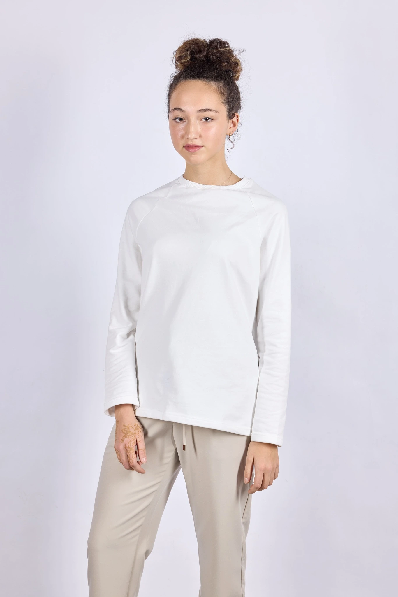 Лонгслив белый для женщин 44118-4 59