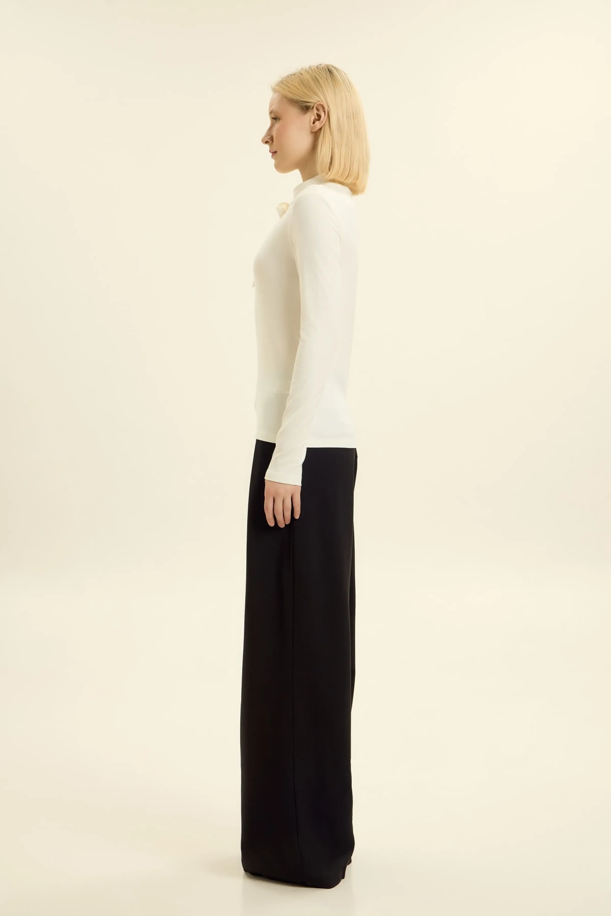 Лонгслив белый для женщин 46220-4 59