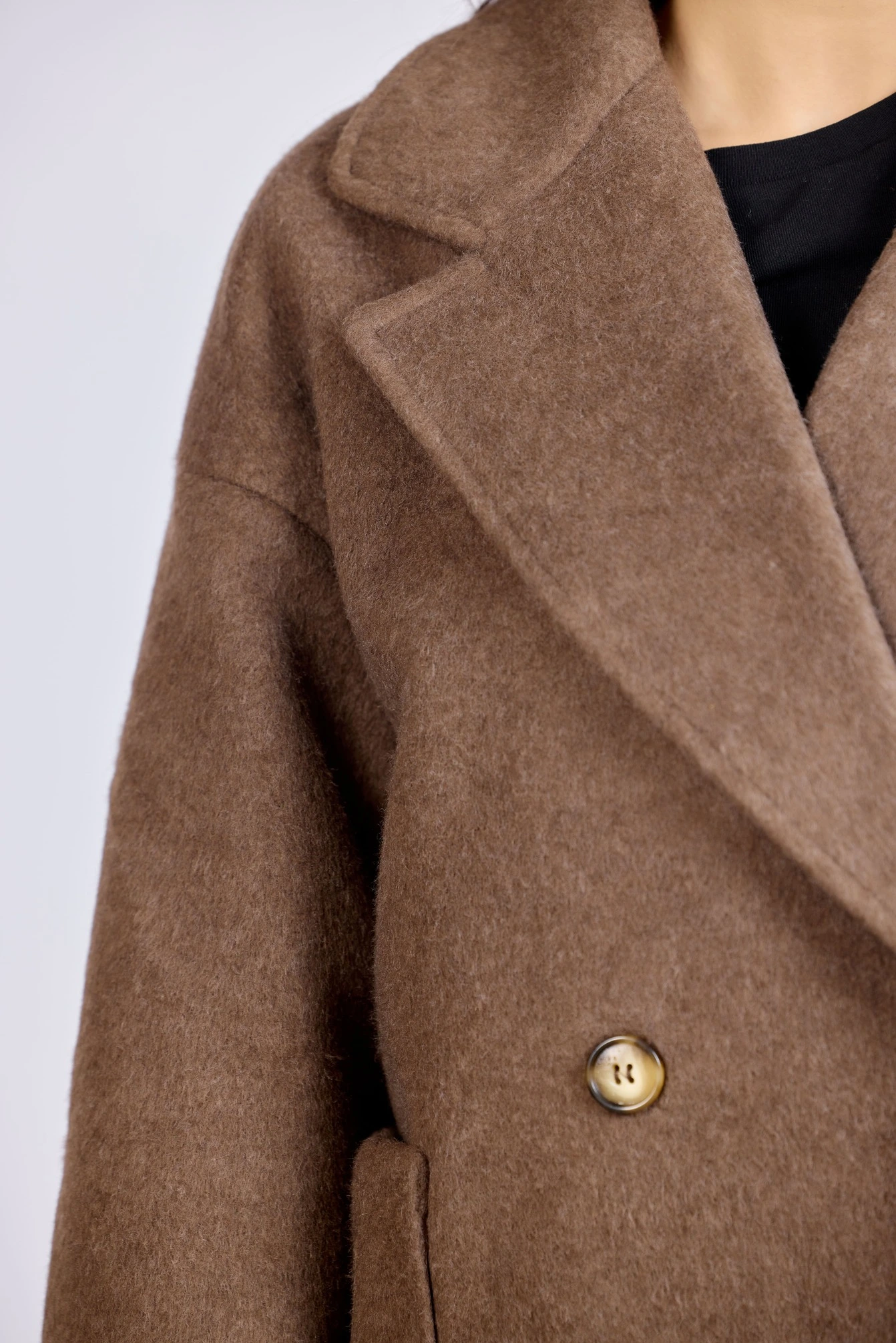 Пальто коричневый для женщин 43425-13 53