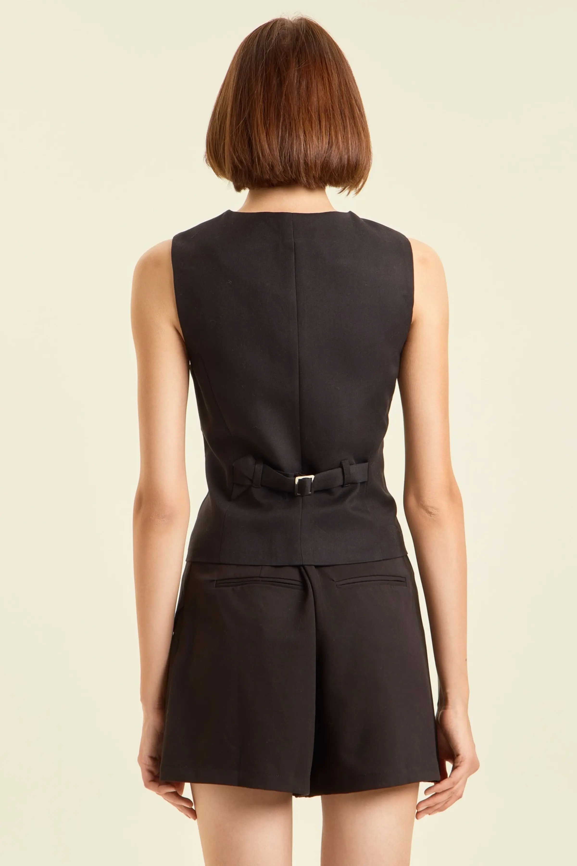 Жилетка черный для женщин 47237-1 68