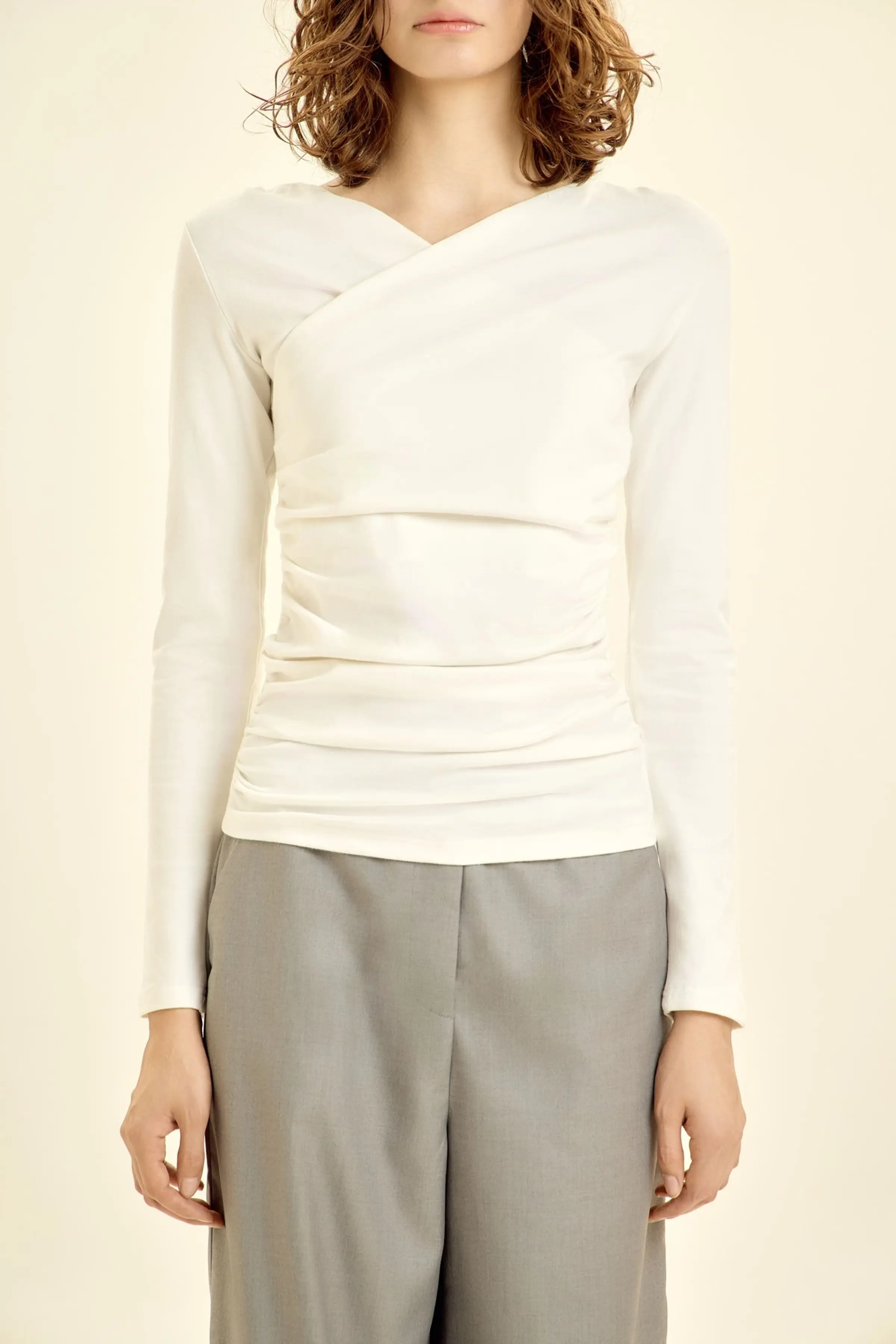 Лонгслив белый для женщин 46190-4 59