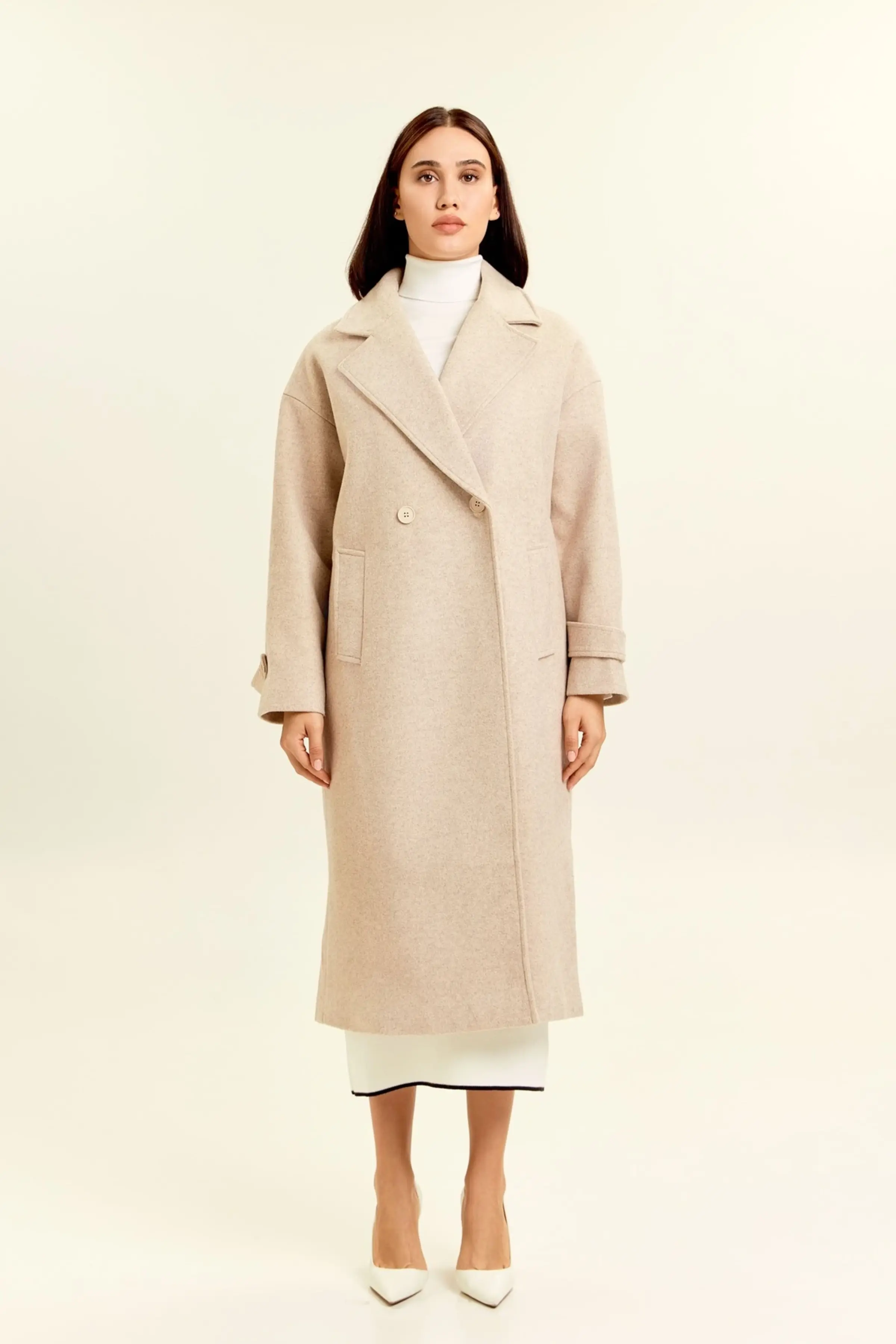 Пальто бежевый для женщин 47112-15 53