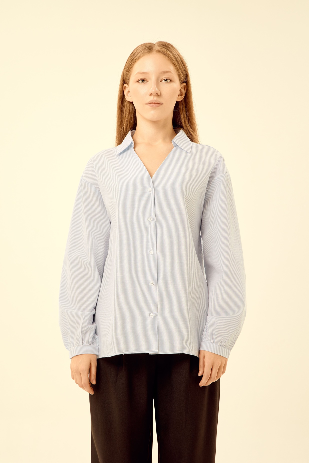 Рубашка бело-голубая полоска для женщин 45237D-47 66