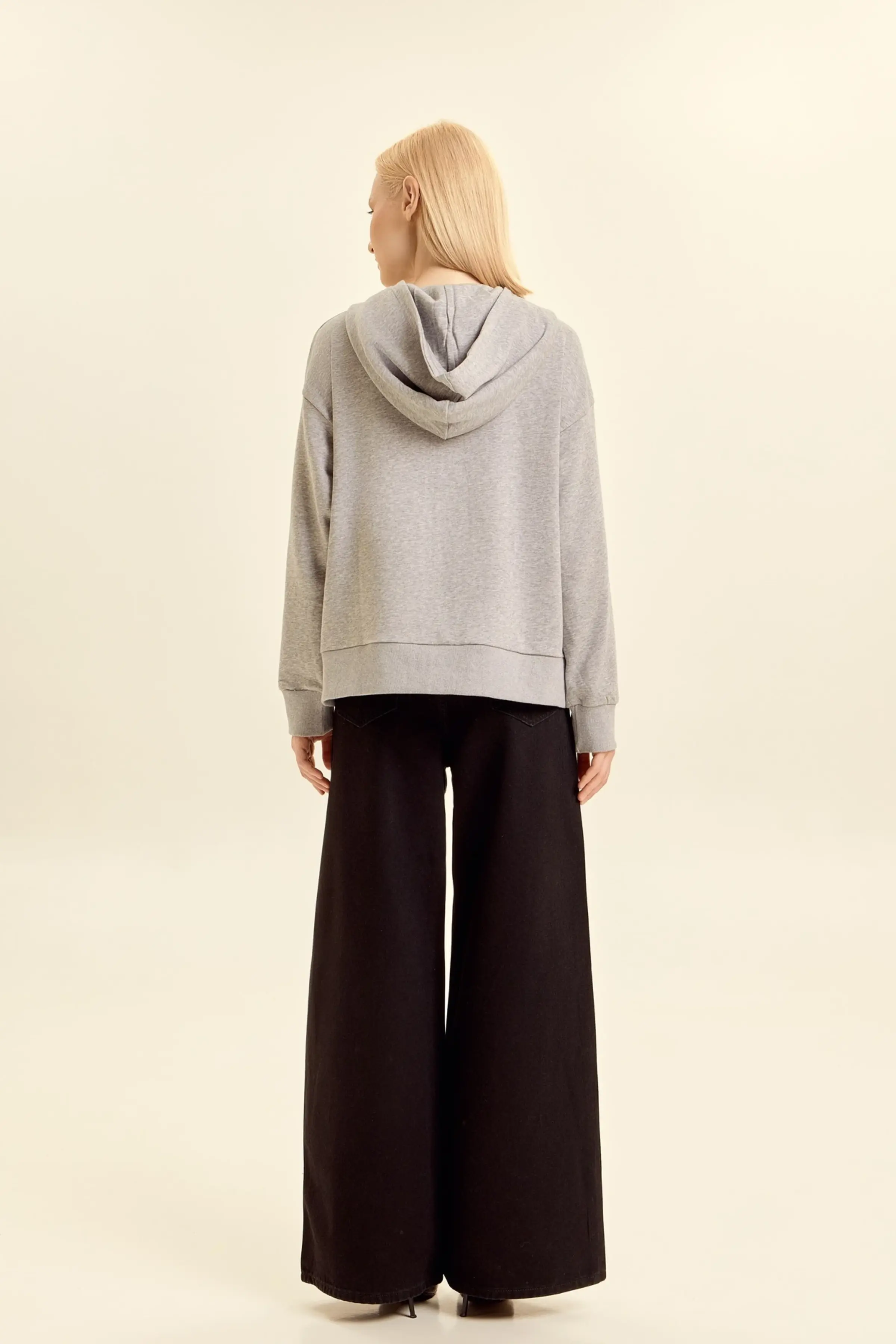 Джинсы черный для женщин 46195-1 74