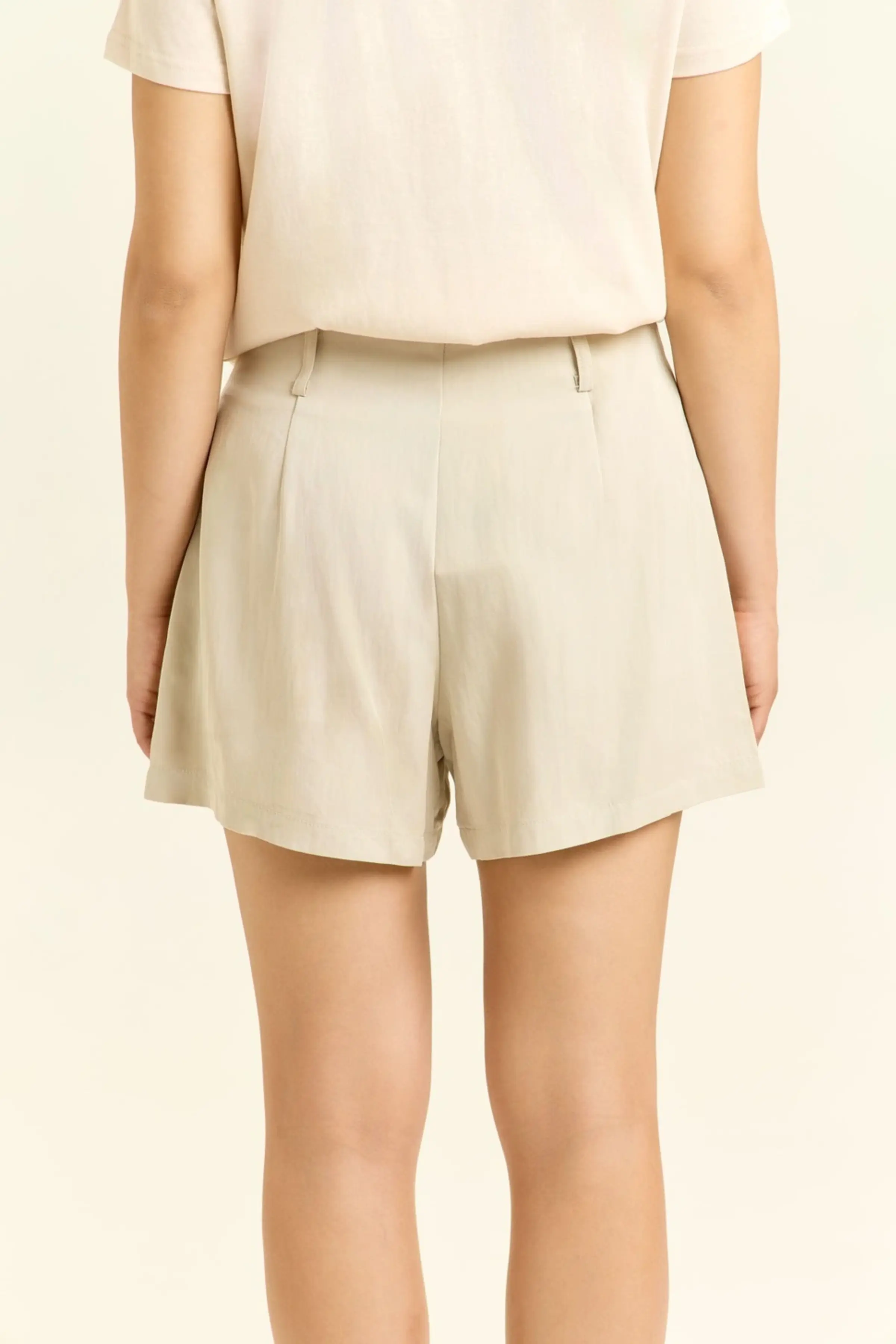 Шорты бежевый для женщин 45295-15 57