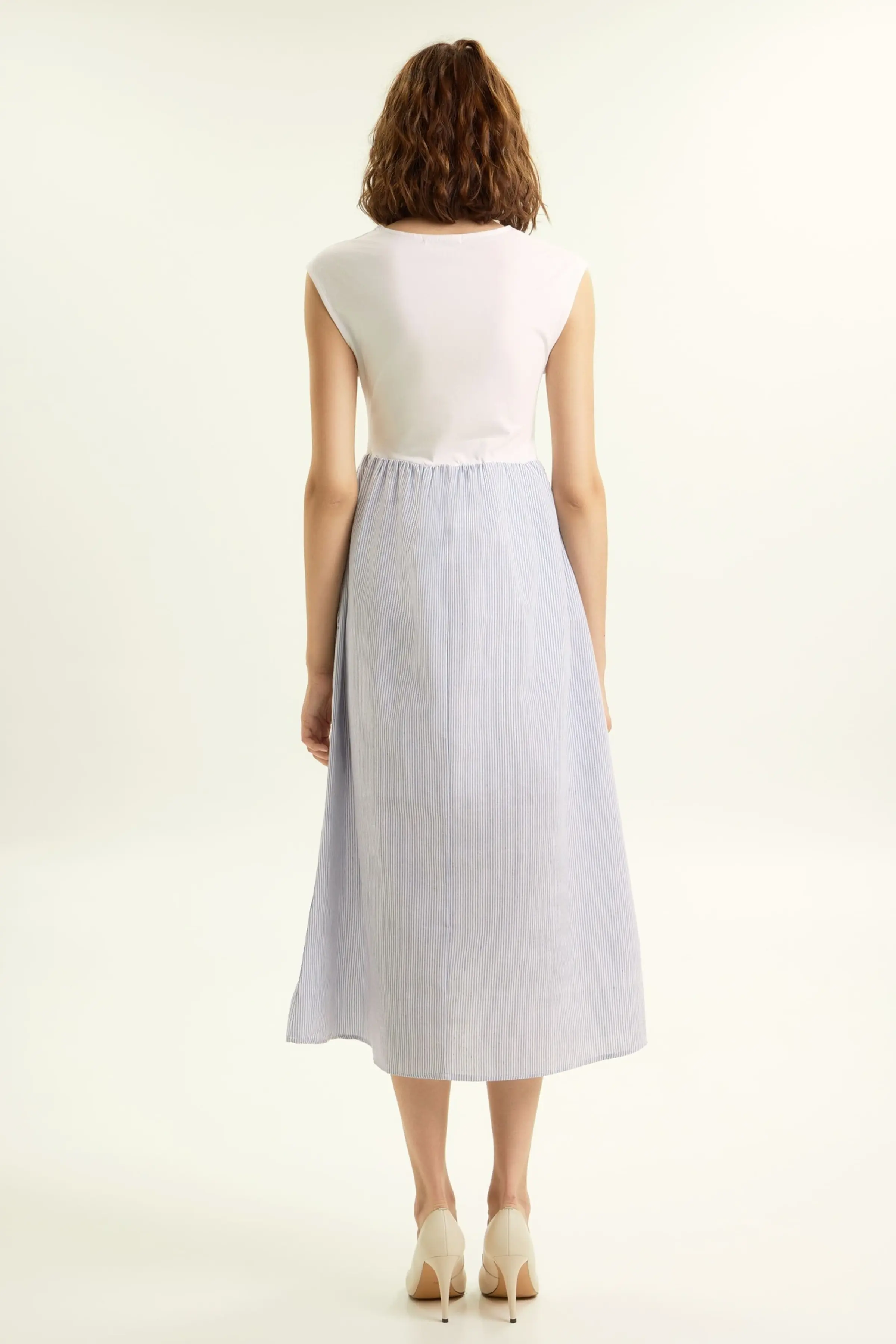 Платье бело-голубая полоска для женщин 45200-47 54