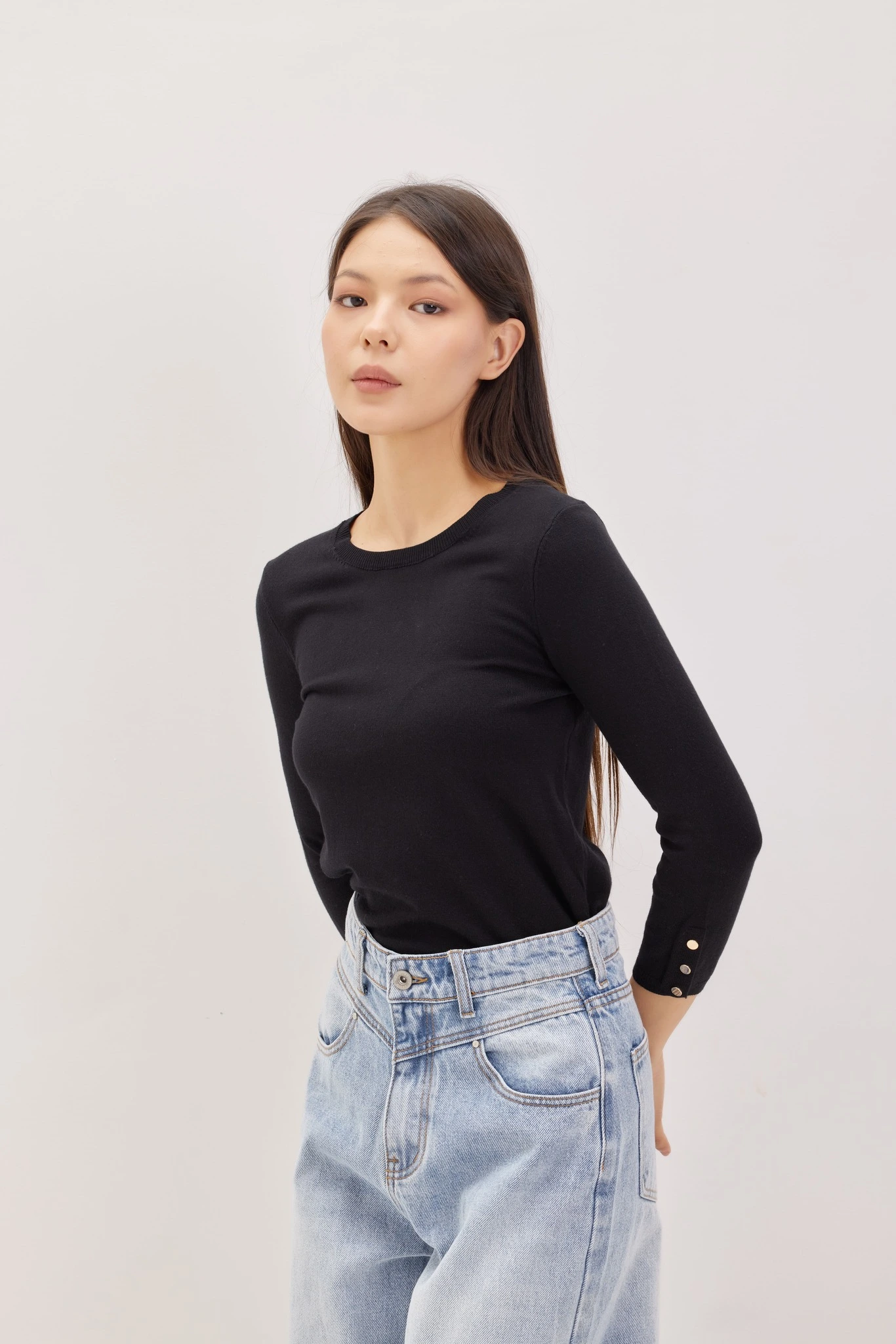 Джемпер черный для женщин 42258-1 60