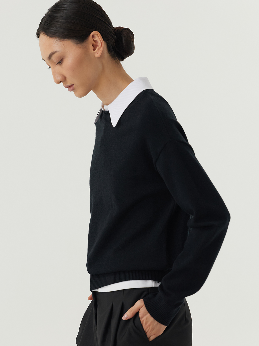 Джемпер черный для женщин 48103-1 60