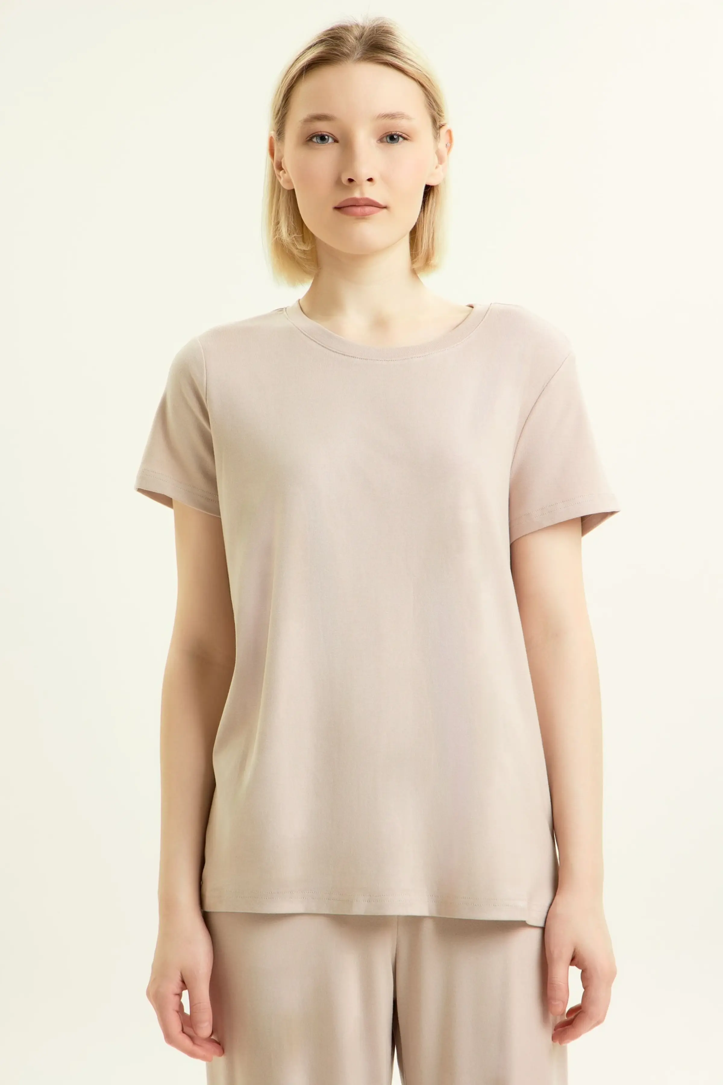 Футболка бежевый для женщин 45368-15 67