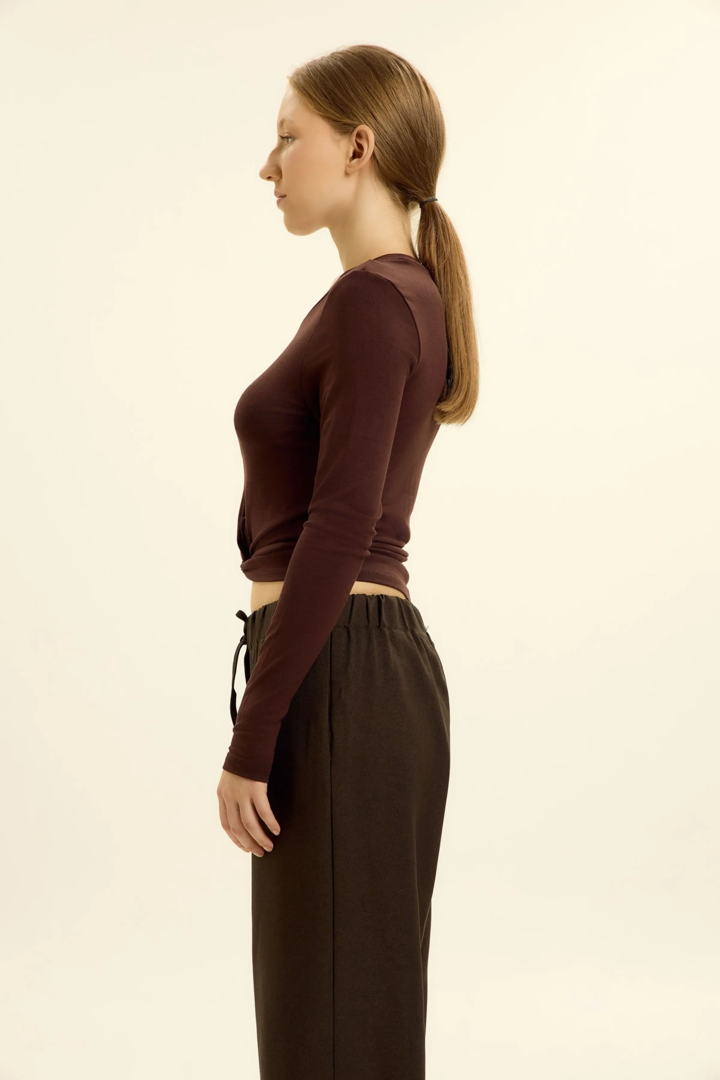 Лонгслив коричневый для женщин 46241-13 59