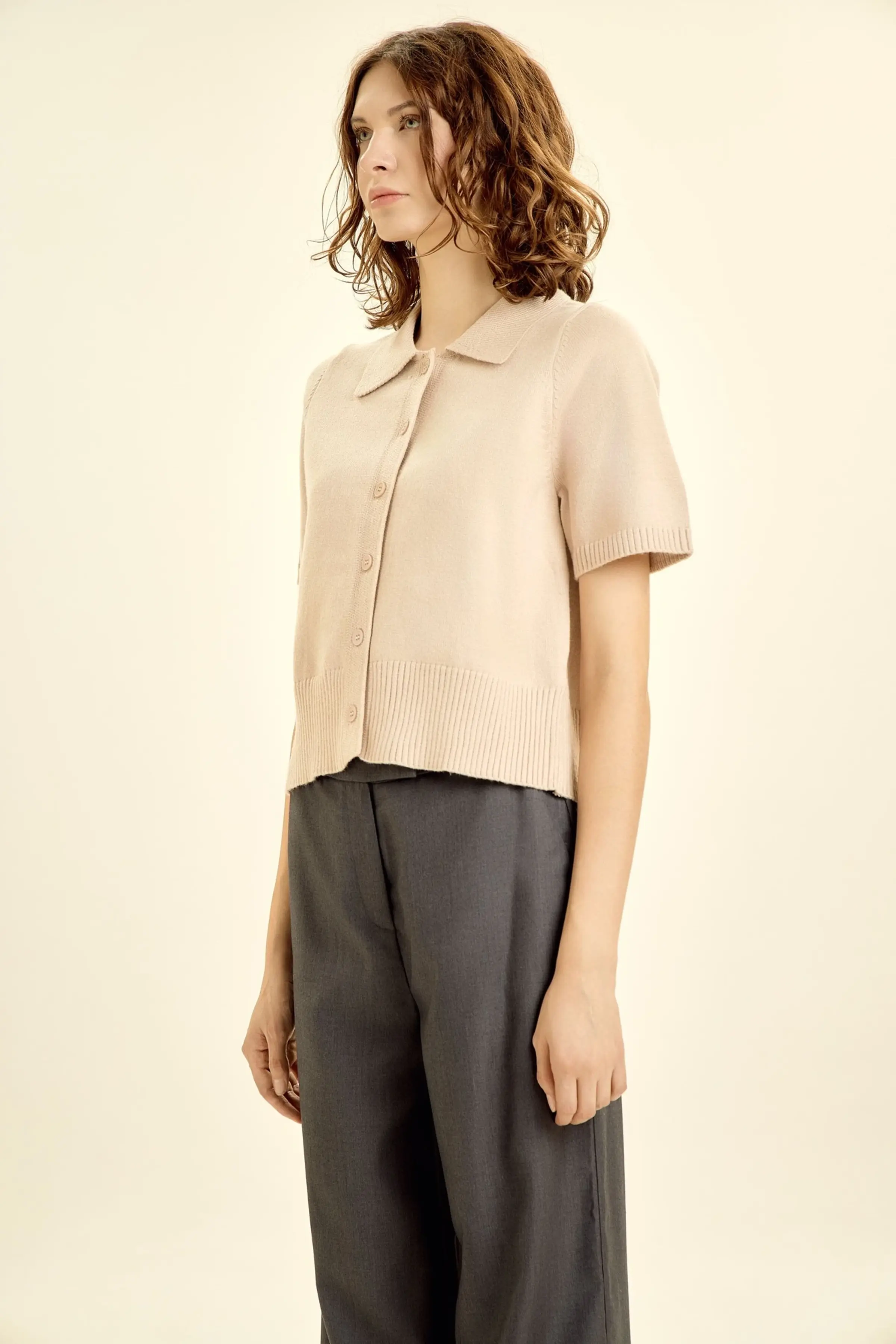 Кардиган бежевый для женщин 46153-15 50