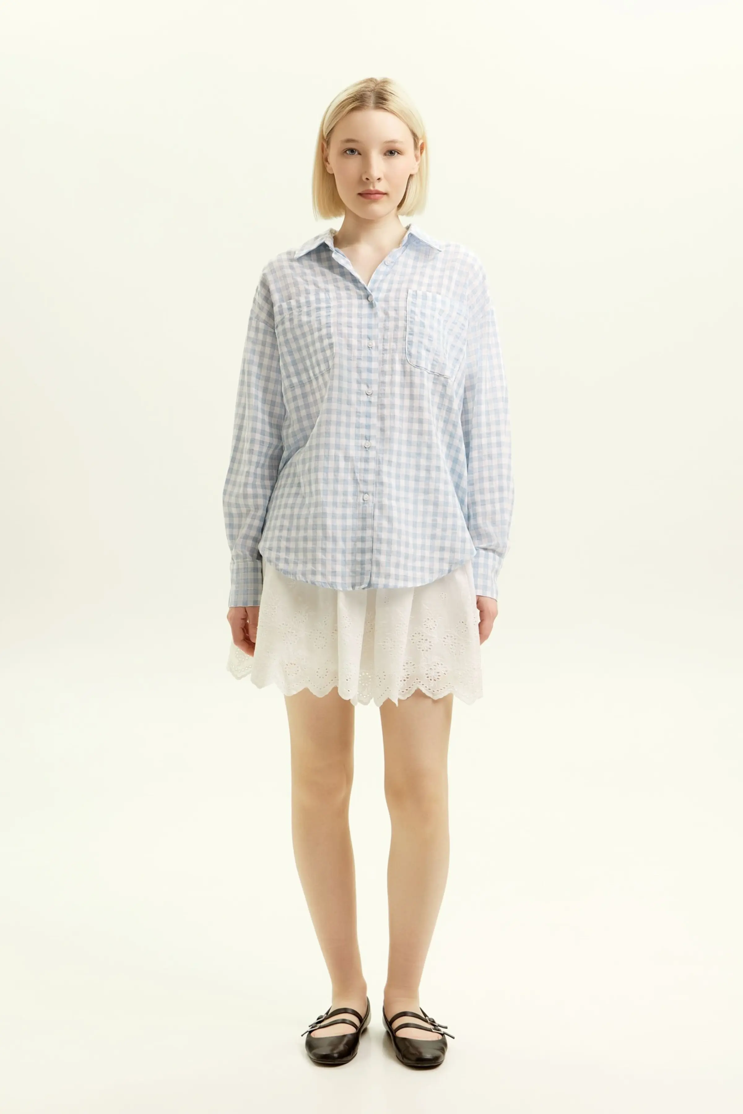 Рубашка бело-голубая клетка для женщин 45239-104 66