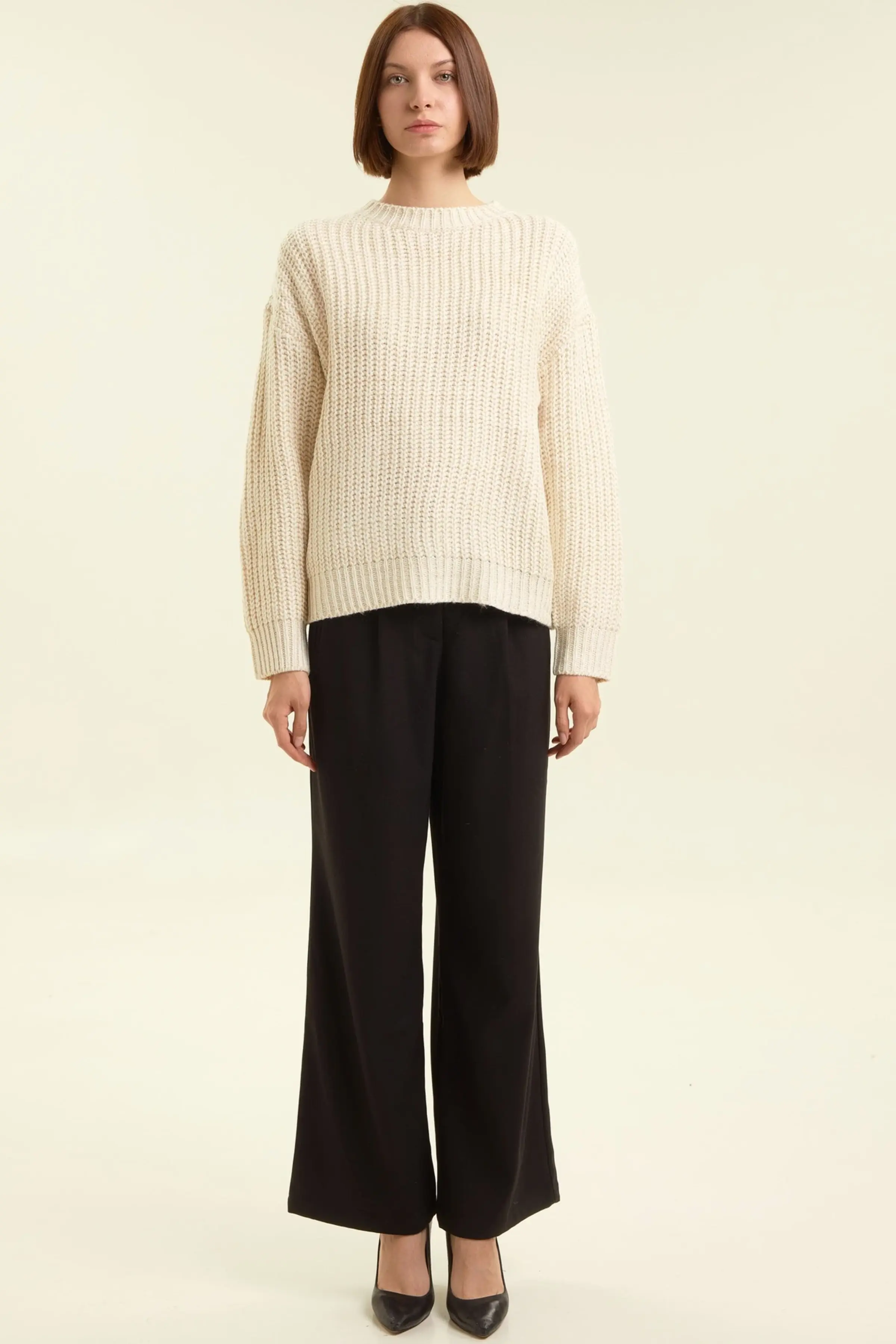 Брюки черный для женщин 47181-1 71