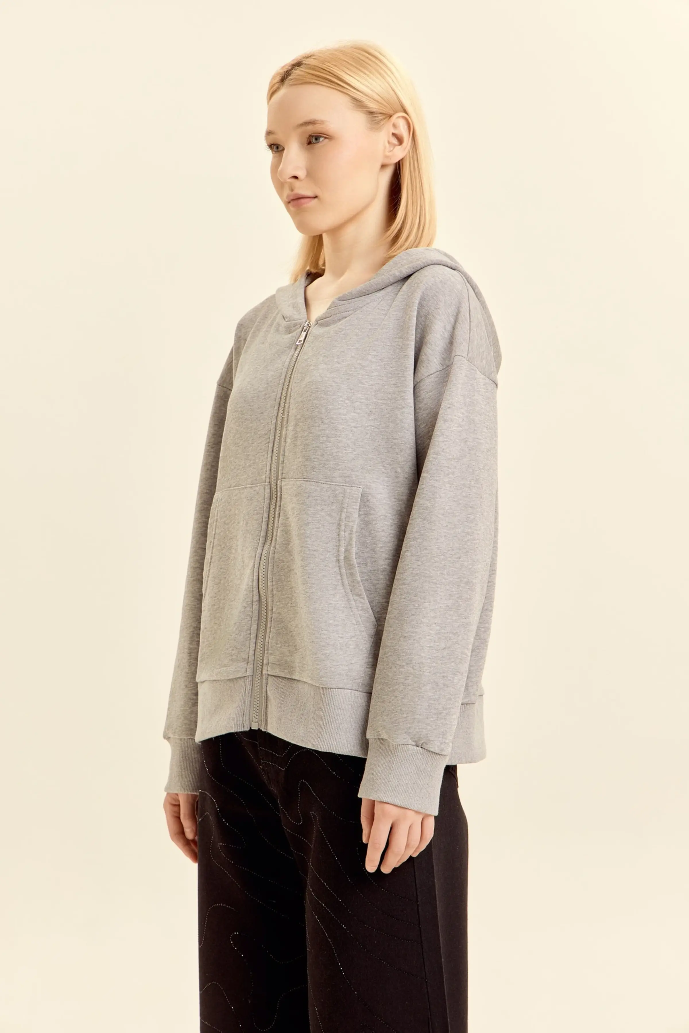 Джемпер серый для женщин 46167-61 60