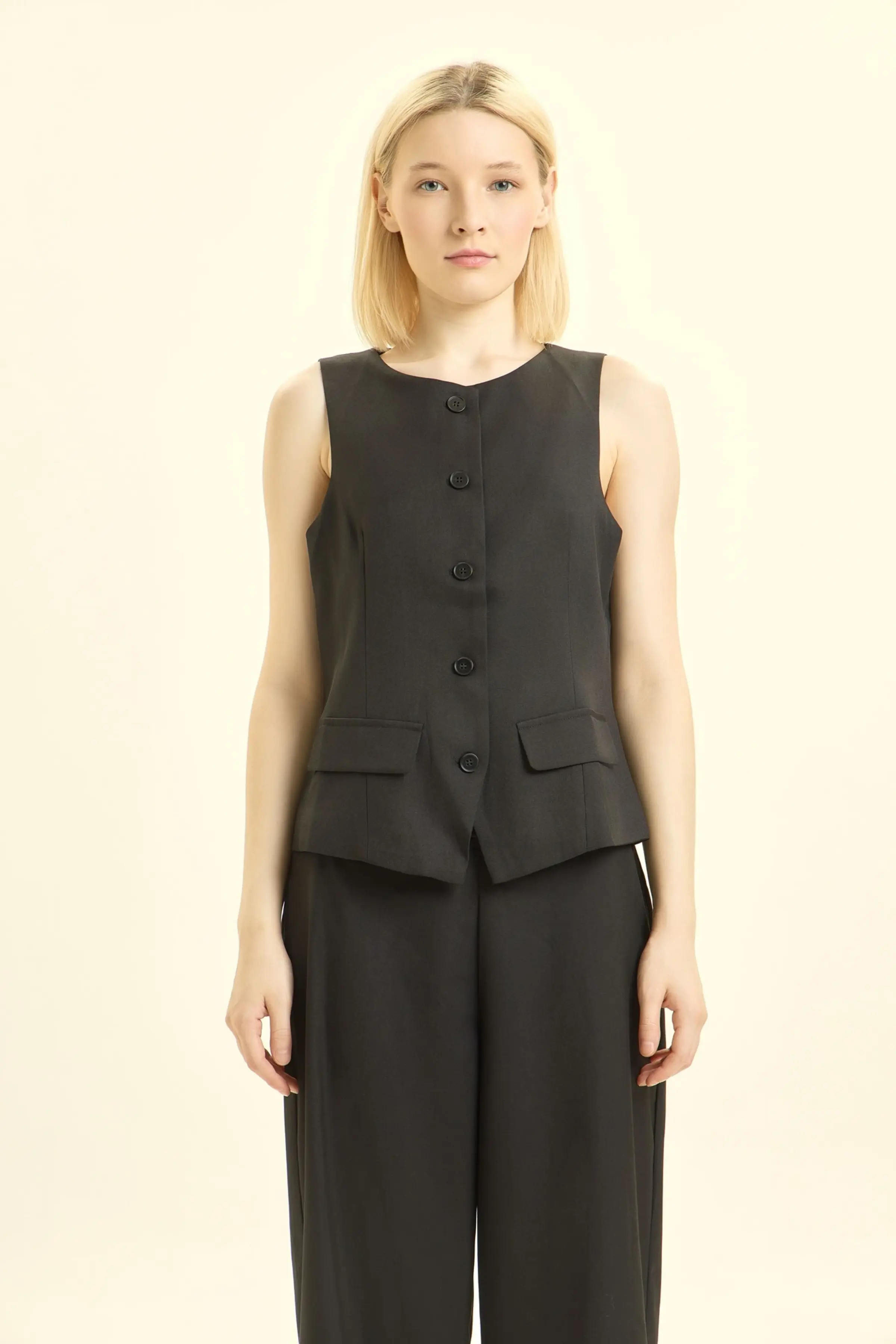 Жилетка черный для женщин 46183-1 58