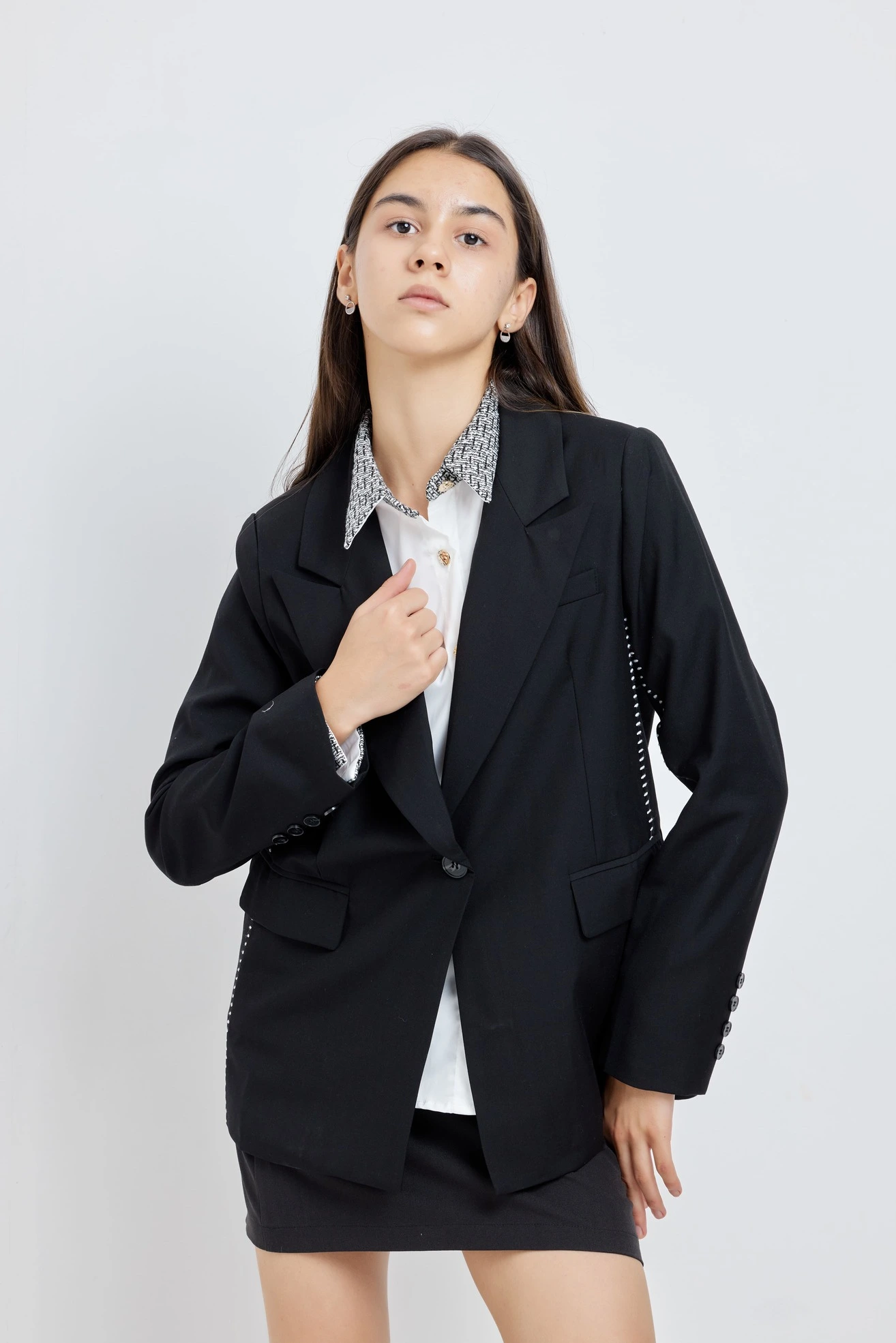 Жакет черный для женщин 42220-1 64