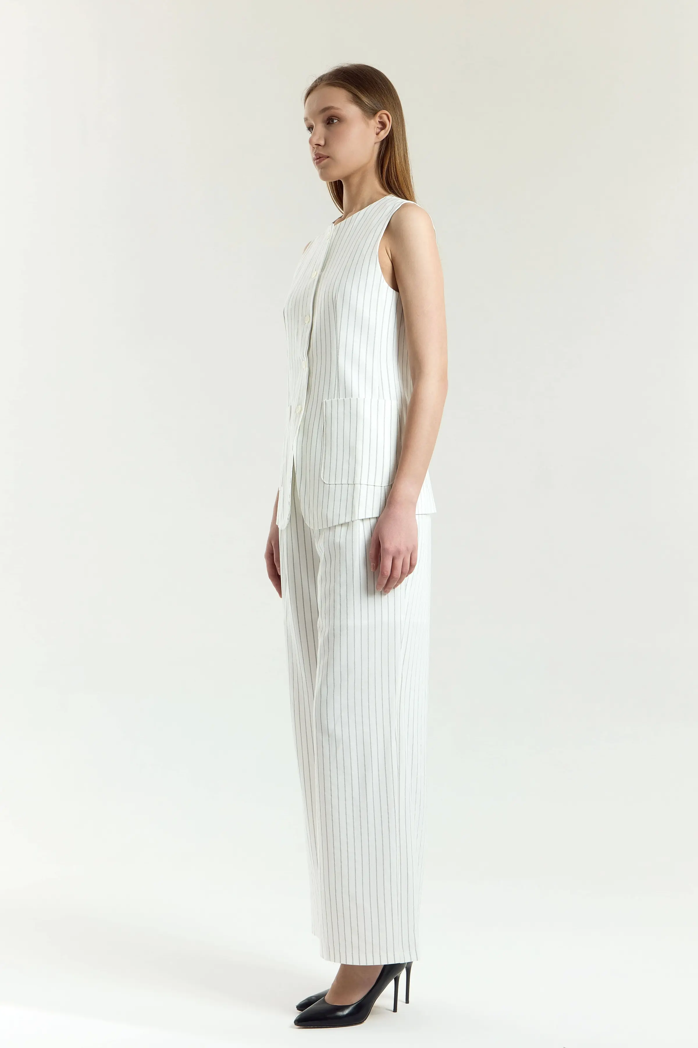 Брюки бело-черная полоска для женщин 45156-46 71