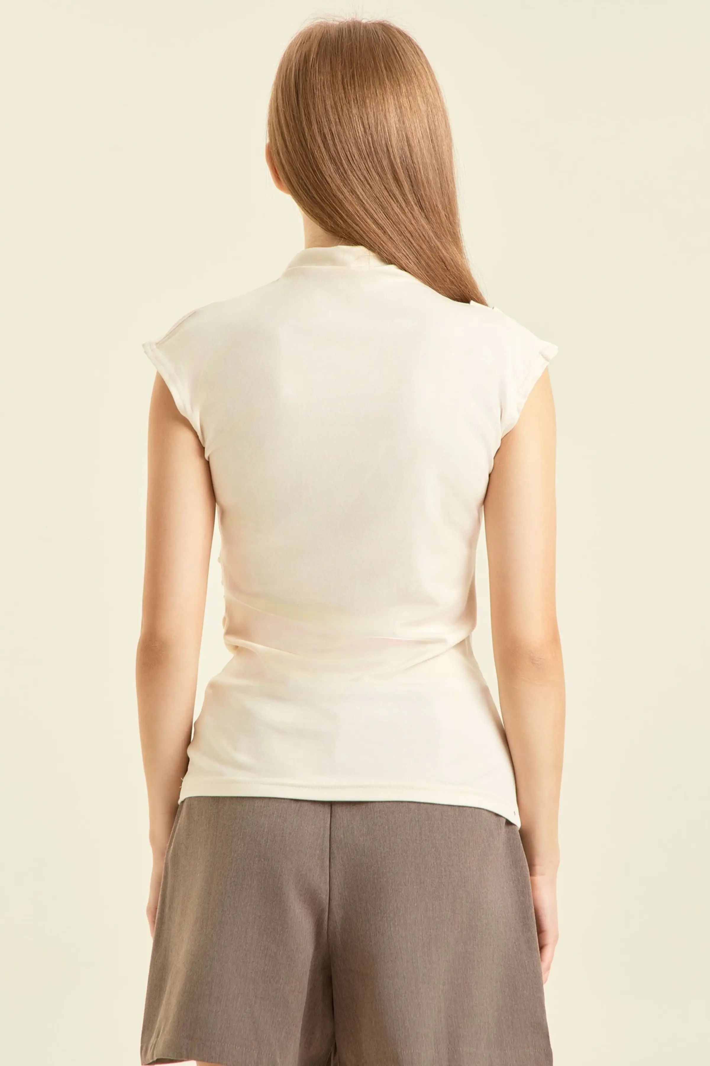 Топ белый для женщин 47178-4 46