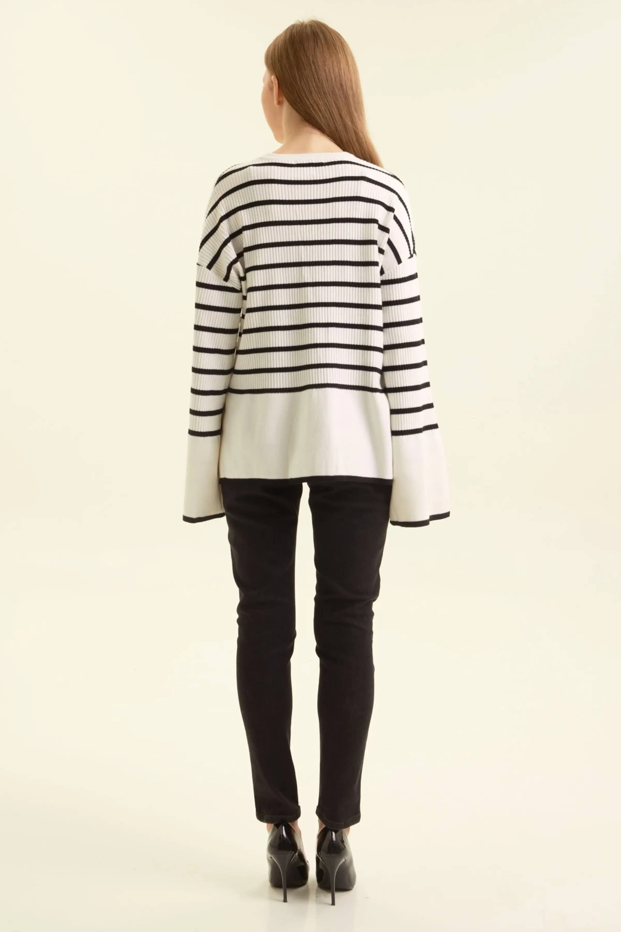 Джинсы черный для женщин 47186-1 74