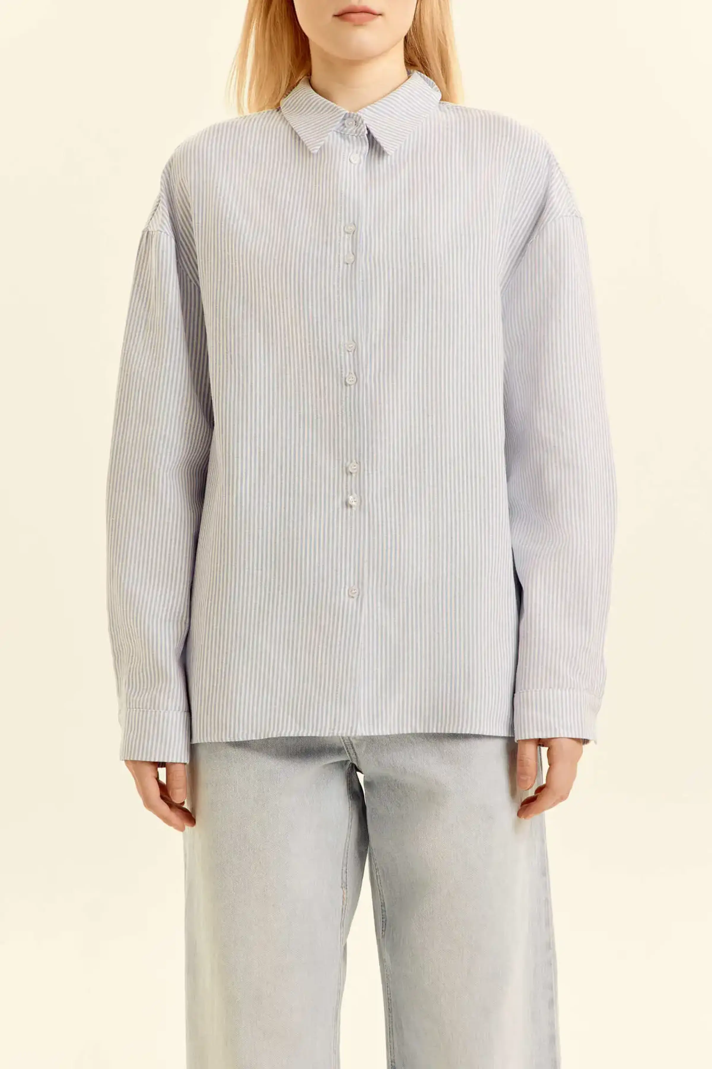 Рубашка бело-голубая полоска для женщин 46274-47 66