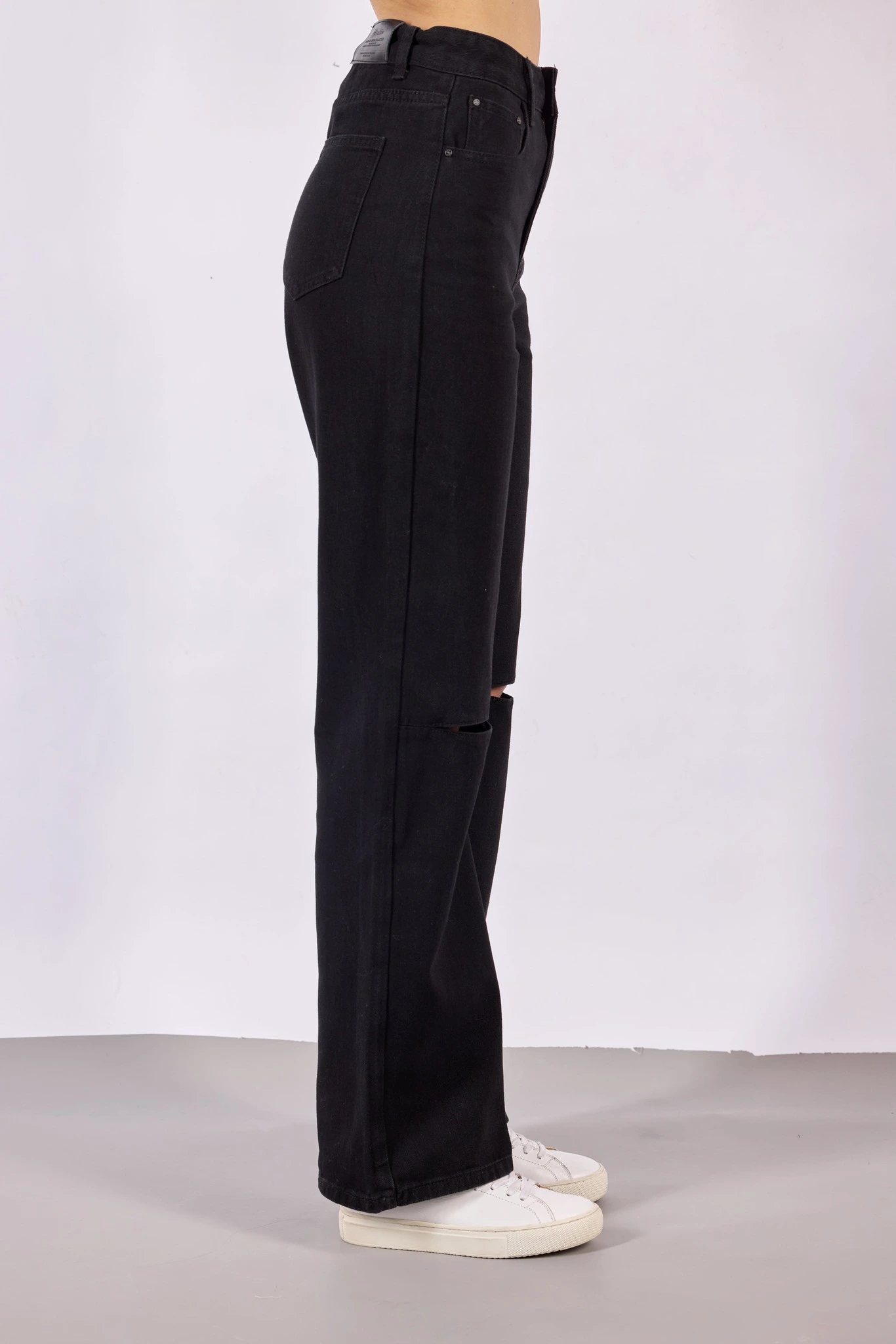 Джинсы черный для женщин 44146-1 74