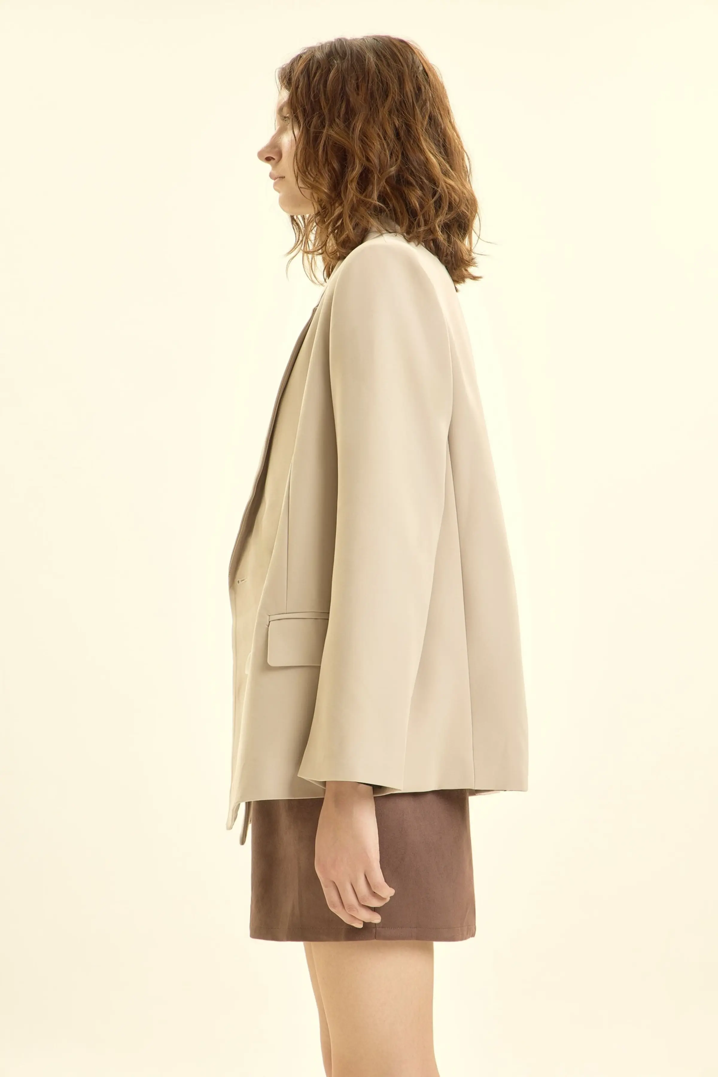 Жакет бежевый для женщин 46263-15 64