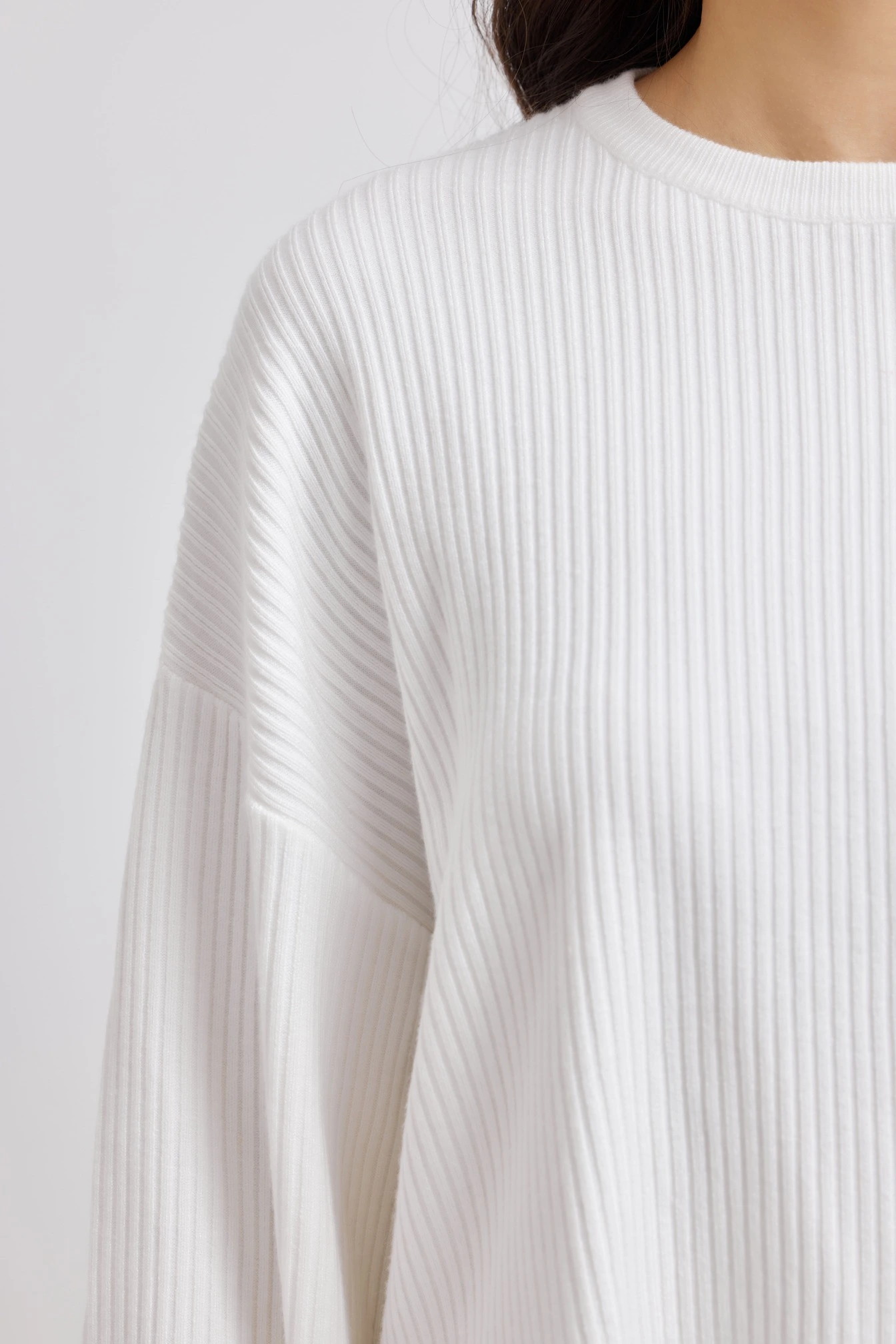 Джемпер белый для женщин 42406U-4 60