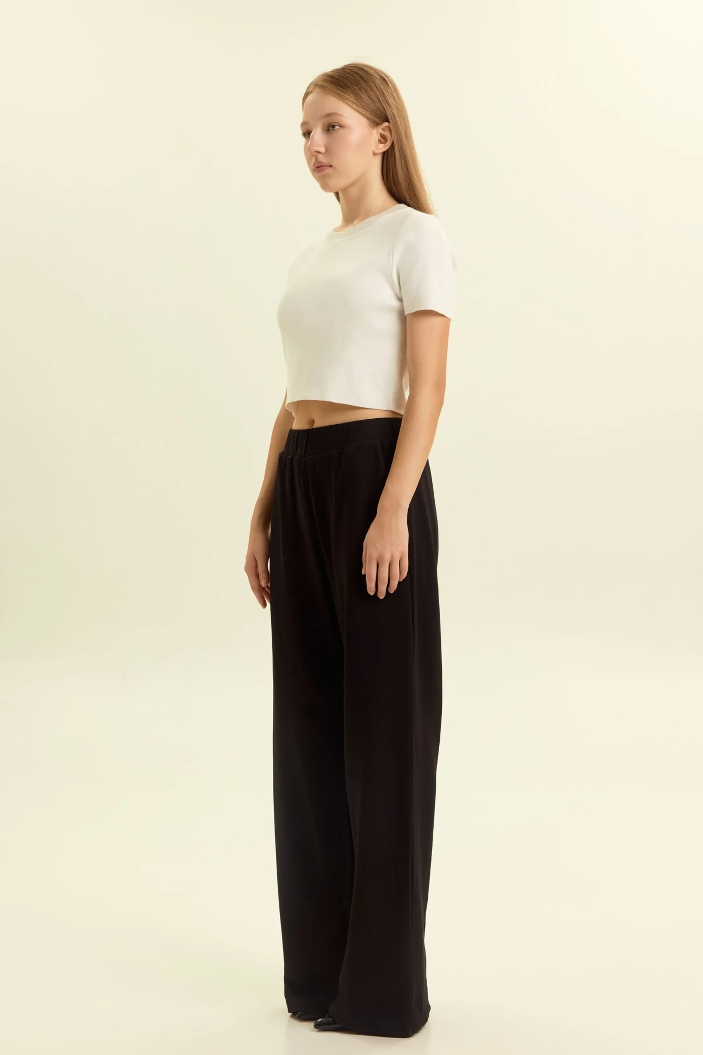 Брюки черный для женщин 46168-1 71