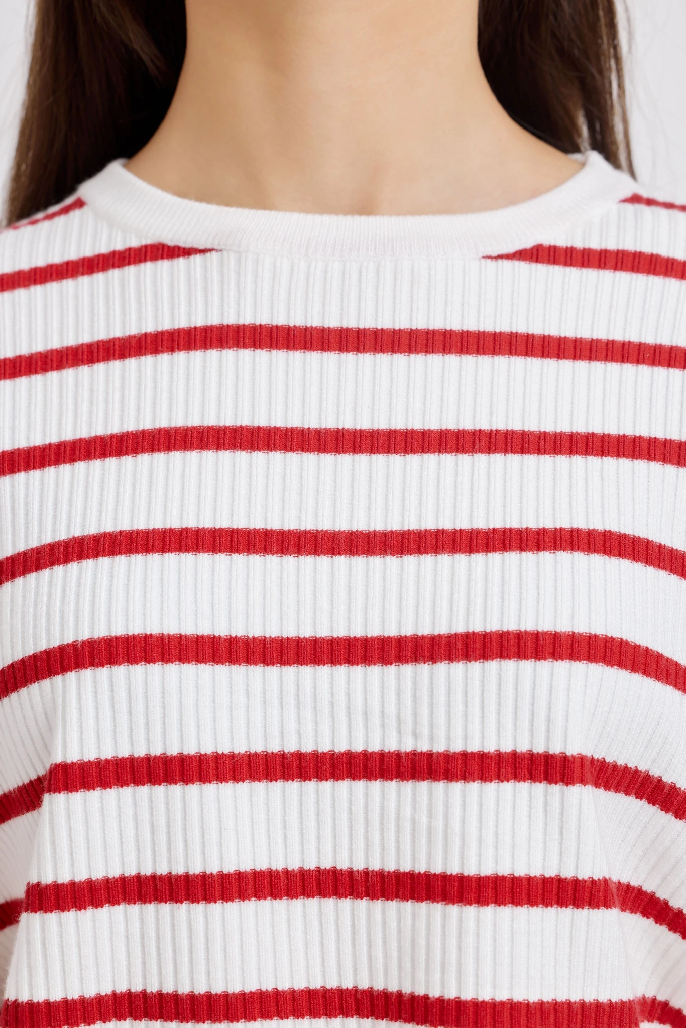 Джемпер бело-красная полоска для женщин 42406U-50 60