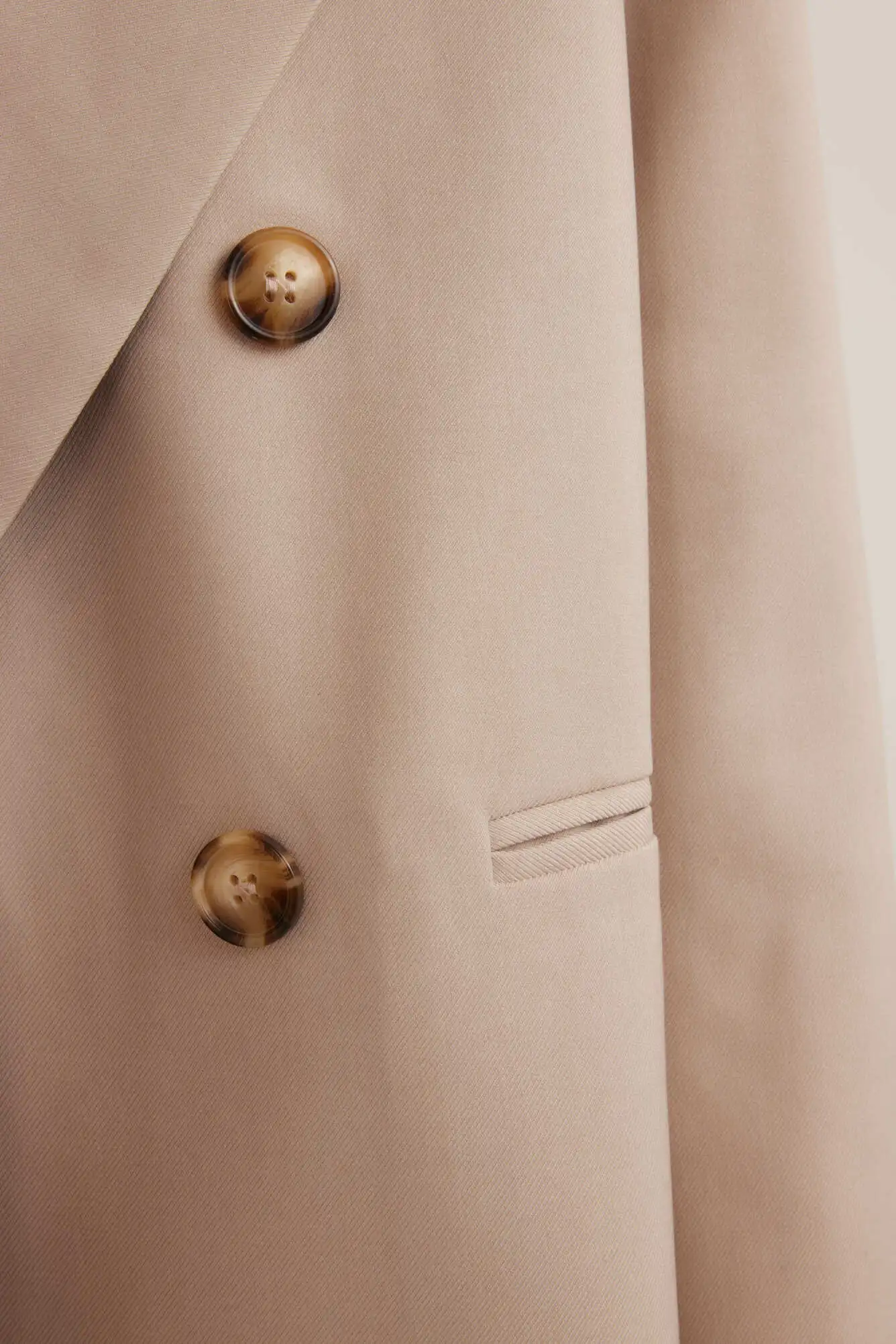 Жакет бежевый для женщин 42119-15 64