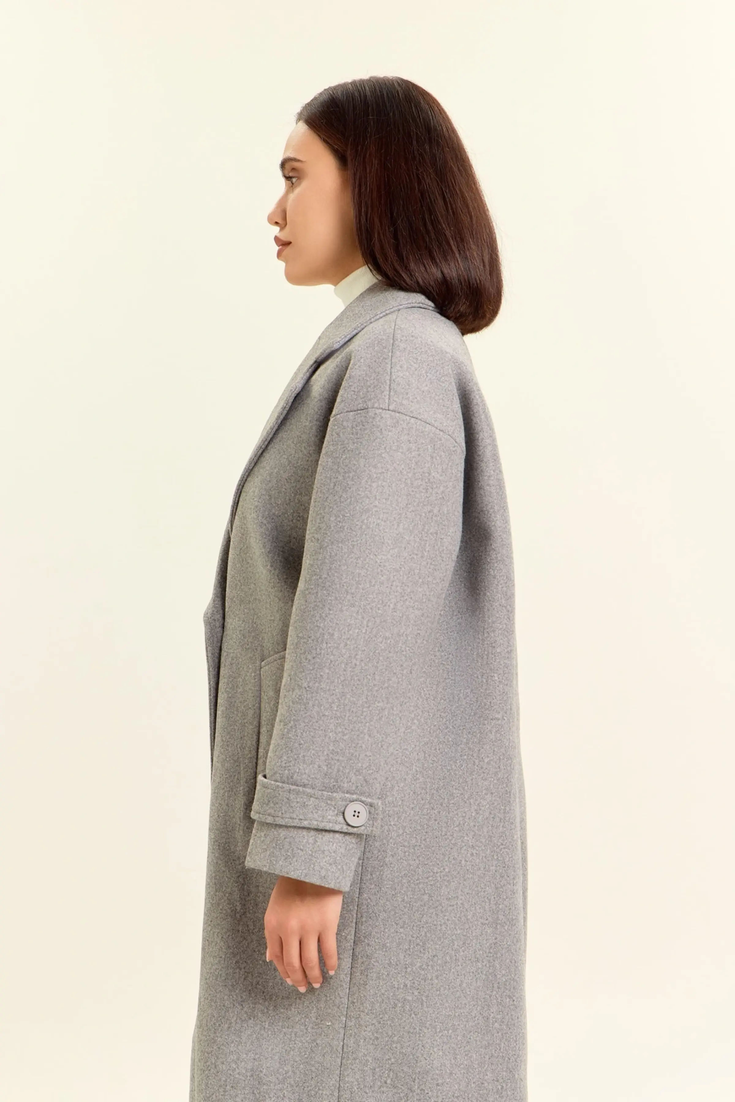 Пальто серый для женщин 47112-61 53