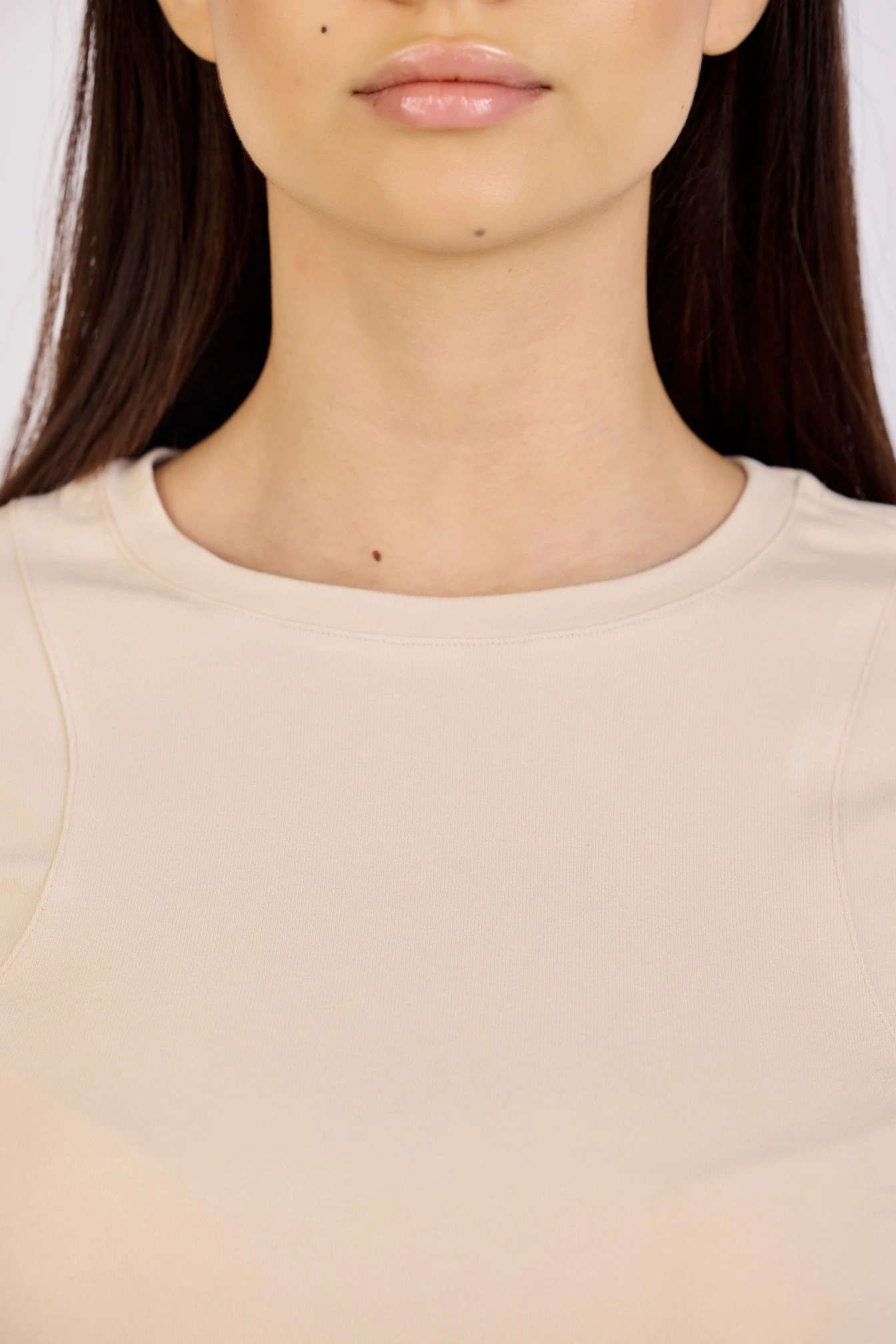 Лонгслив бежевый для женщин 43171-15 59