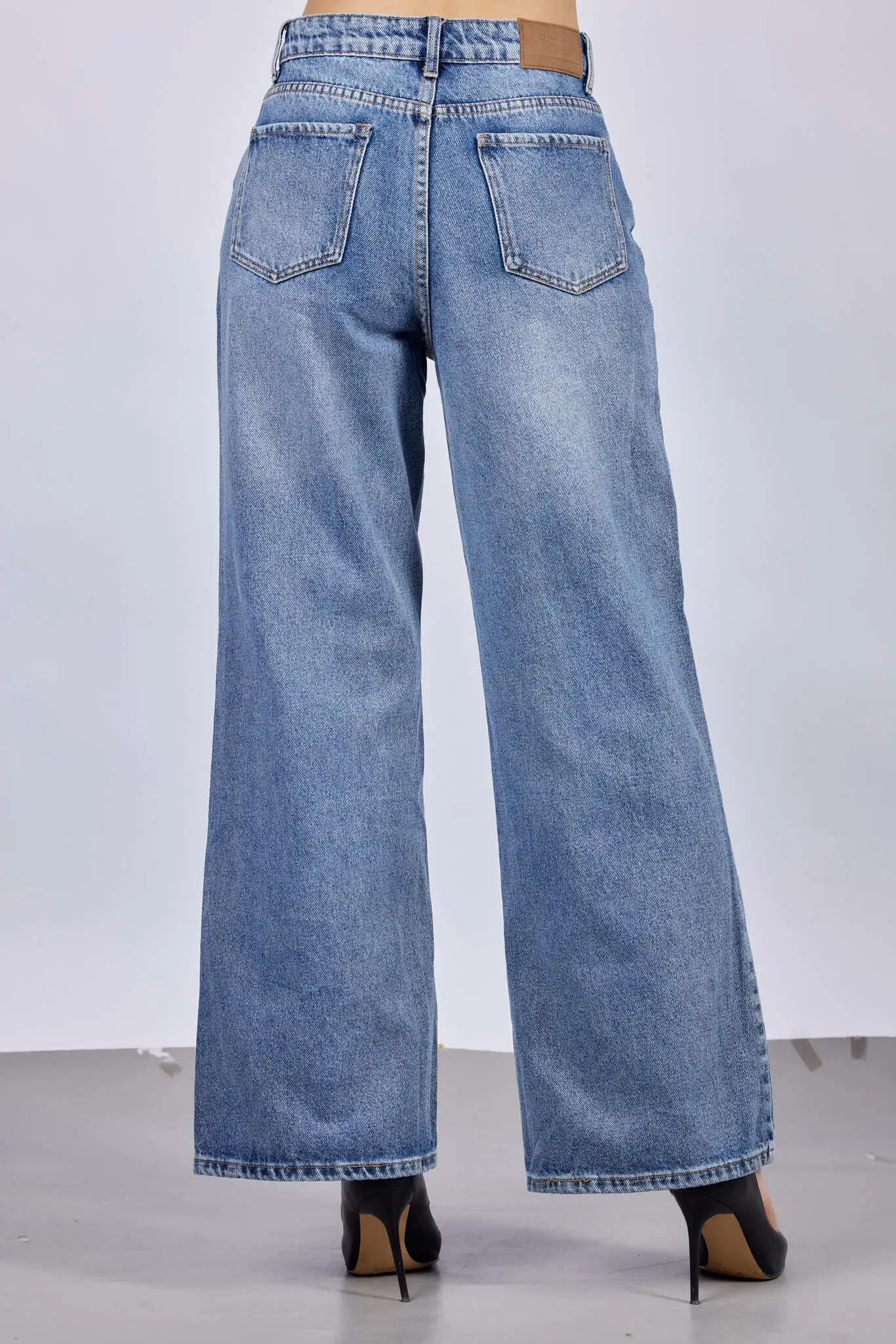 Джинсы светло-синий для женщин 43855-195 74