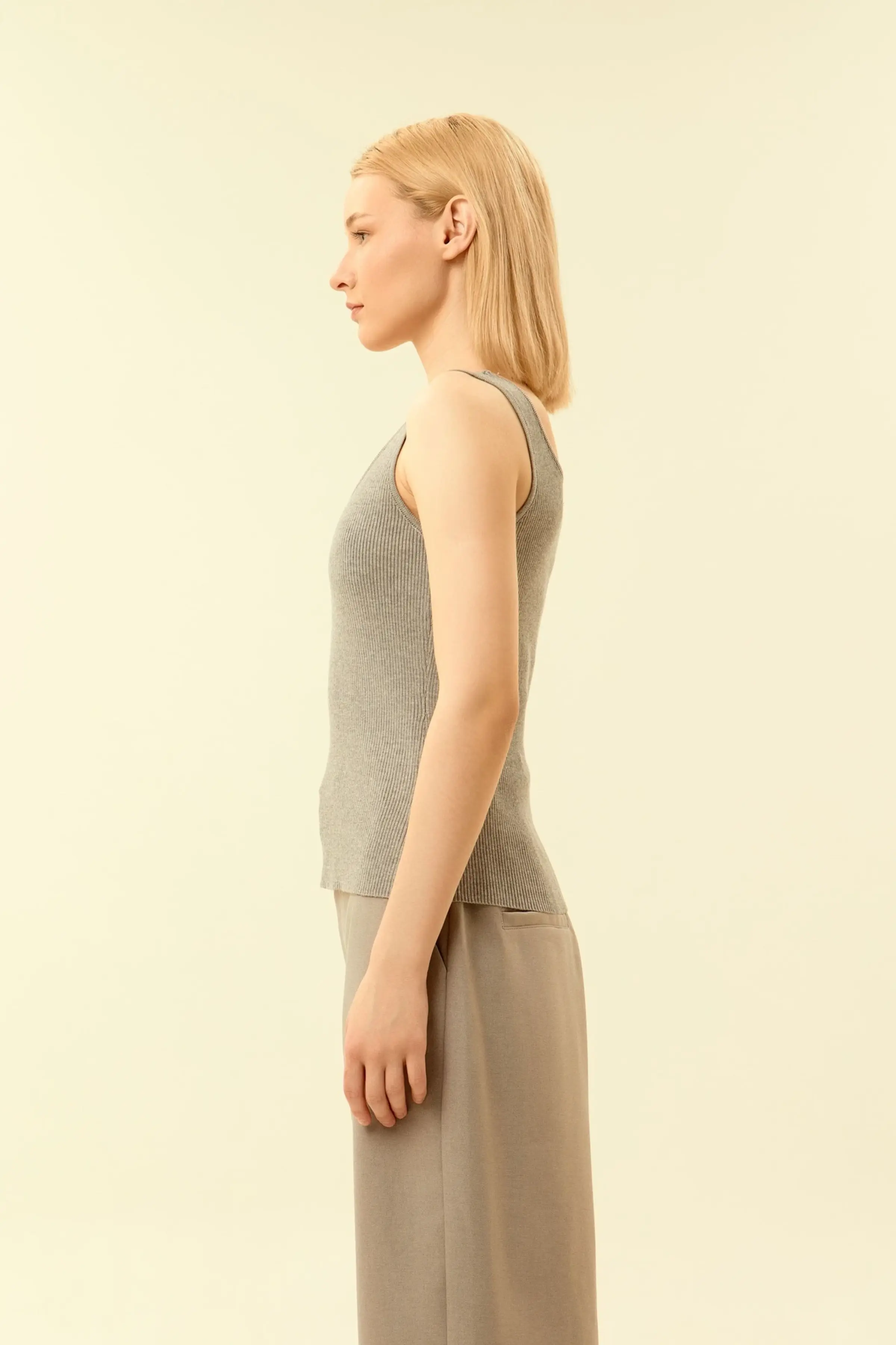 Топ серый для женщин 46115-61 46