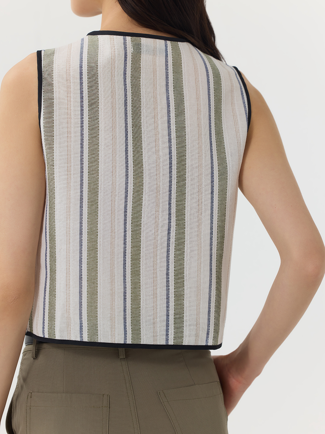 Жилетка бело-зеленая полоска для женщин 49209-52 68