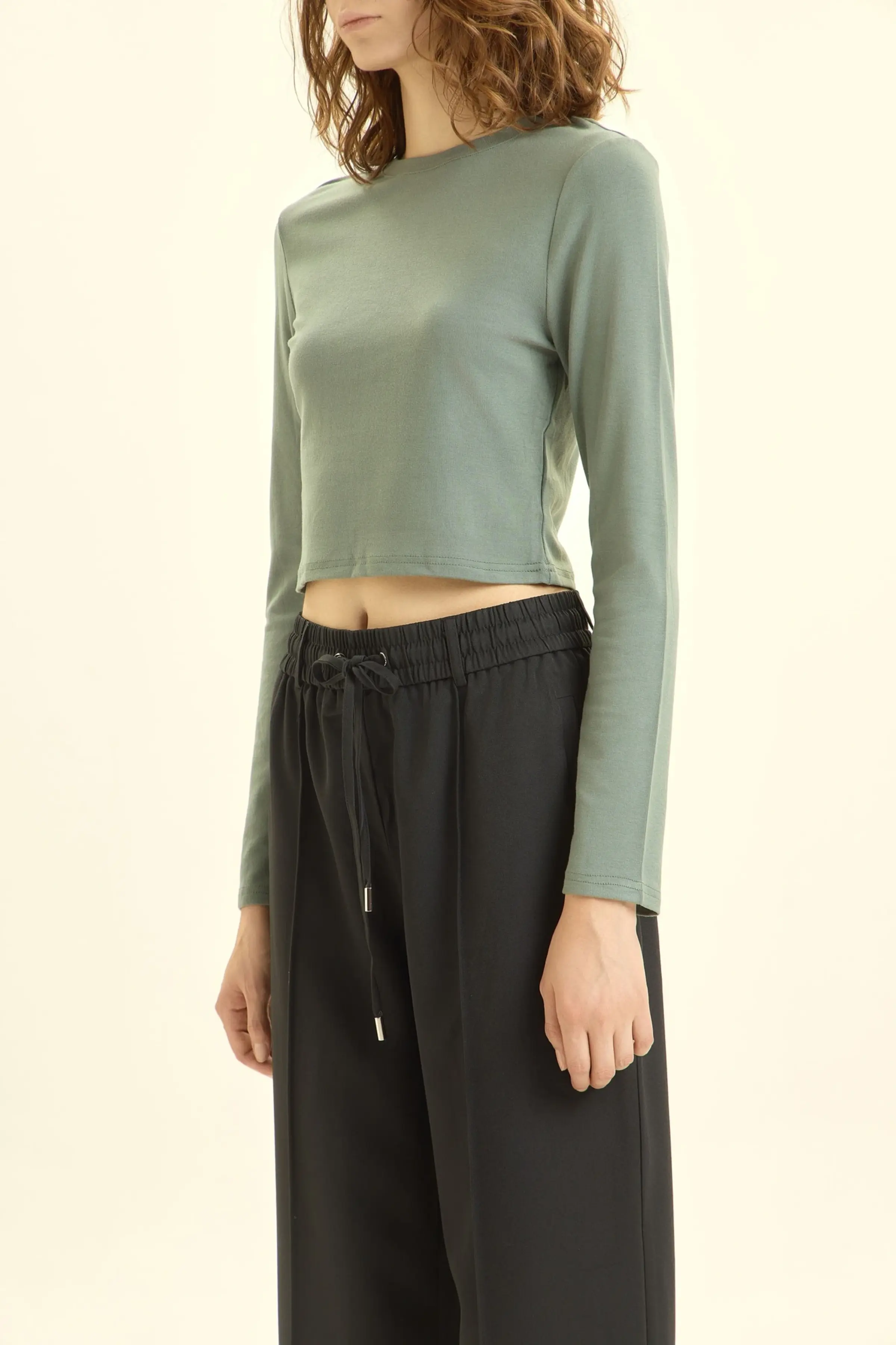 Лонгслив зеленый для женщин 46158-34 59