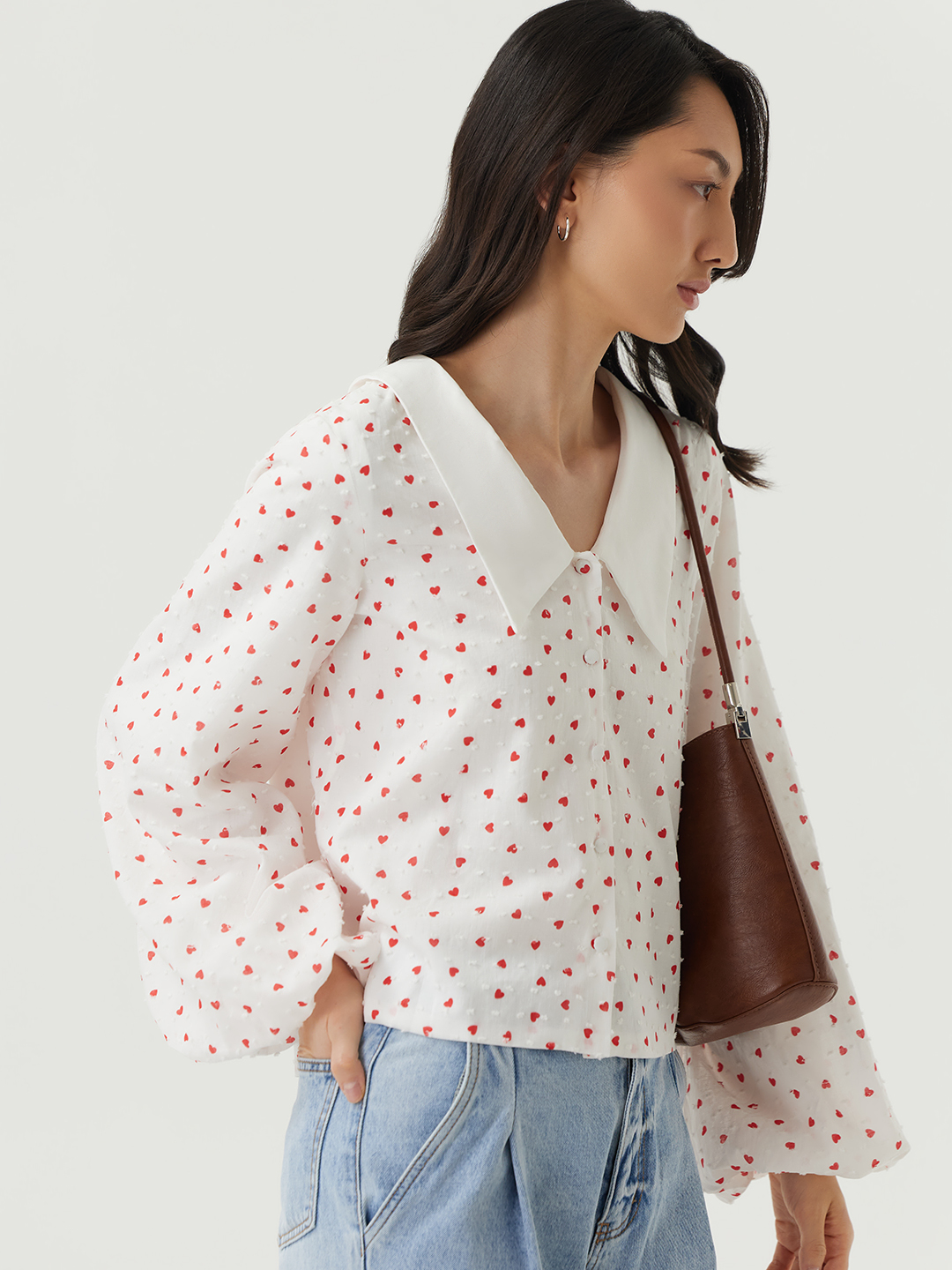 Блузка белый в принт сердечко для женщин 48261-299 28