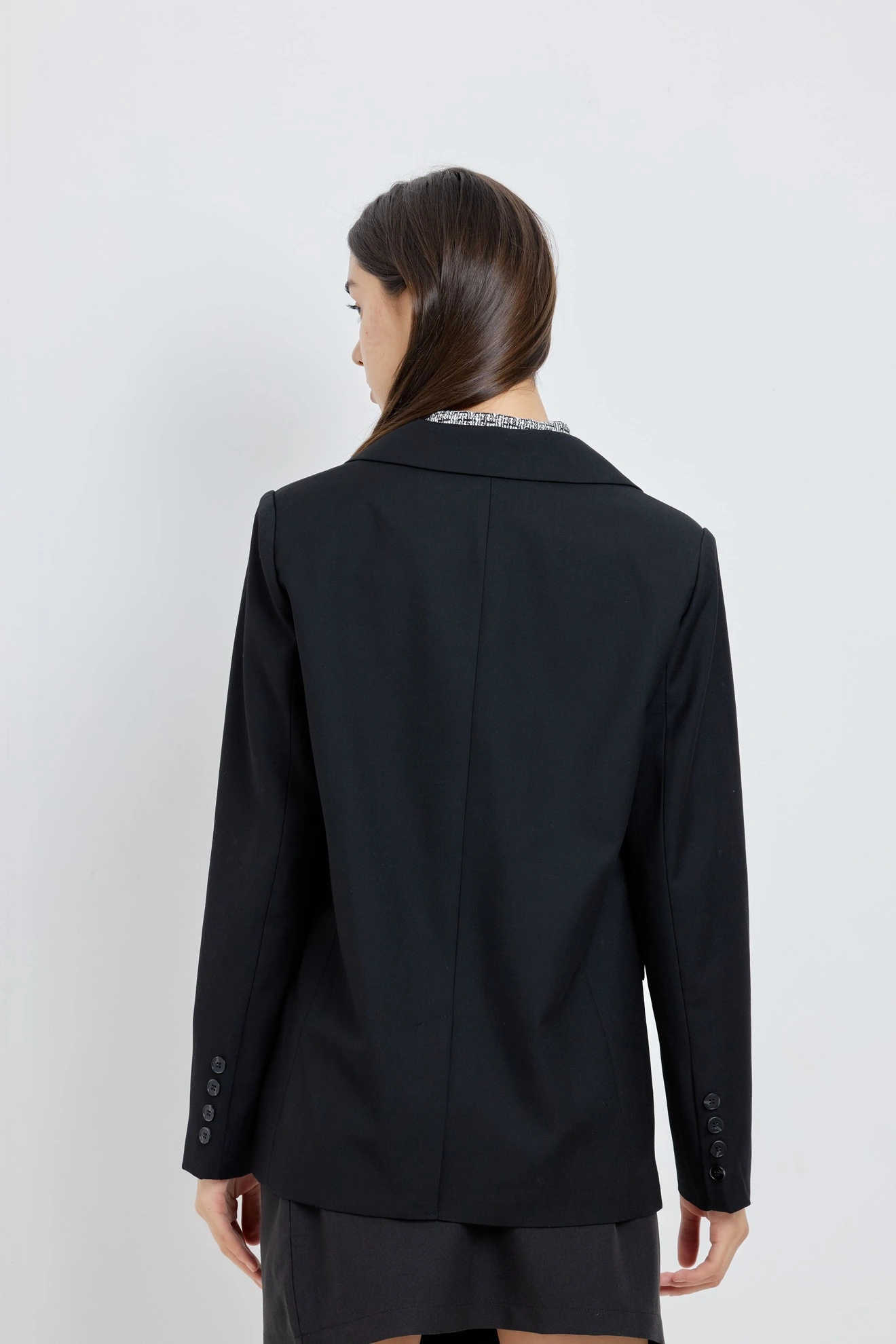 Жакет черный для женщин 42220-1 64