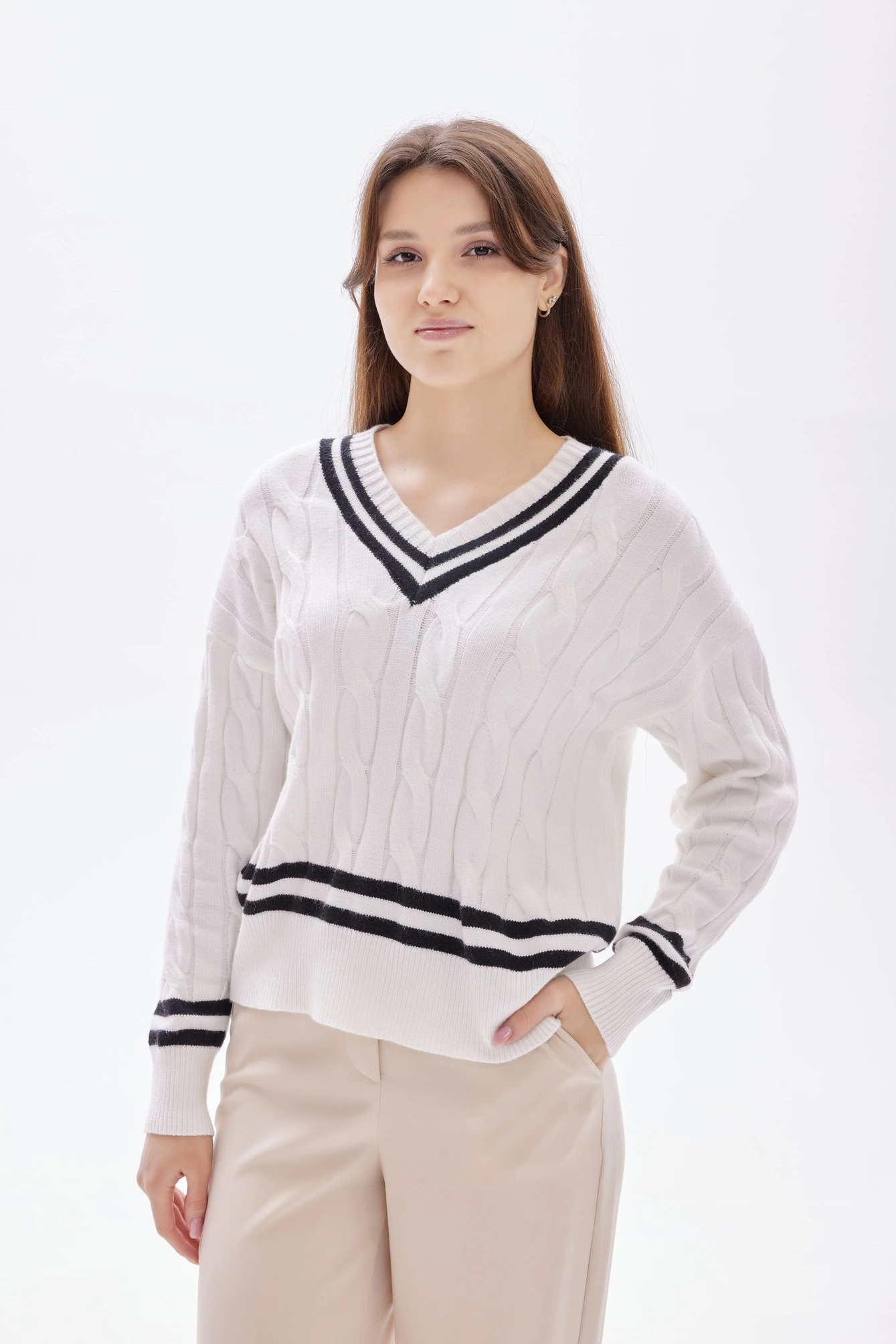 Джемпер черно-белый для женщин 40105-109 60