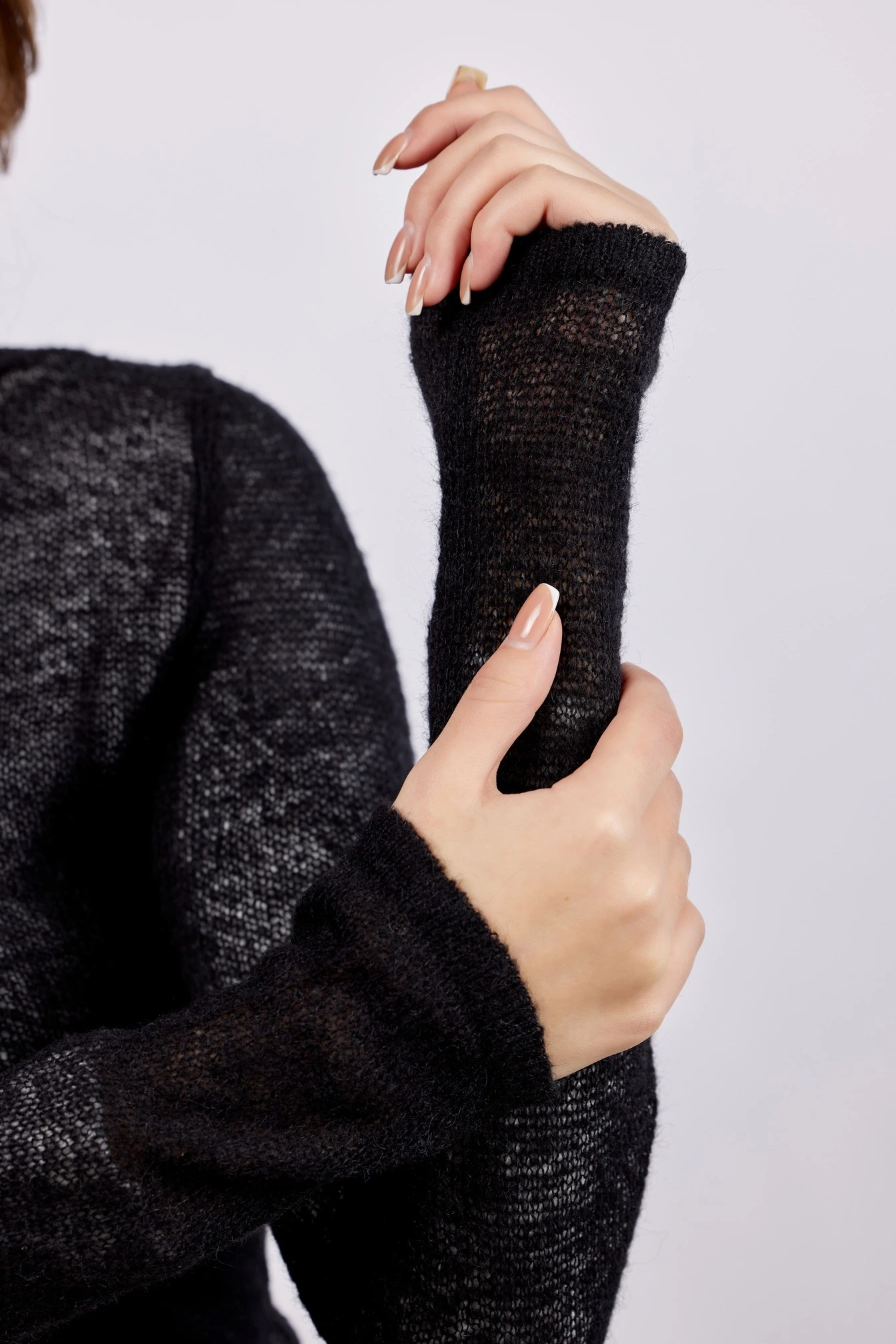 Джемпер черный для женщин 43148-1 60