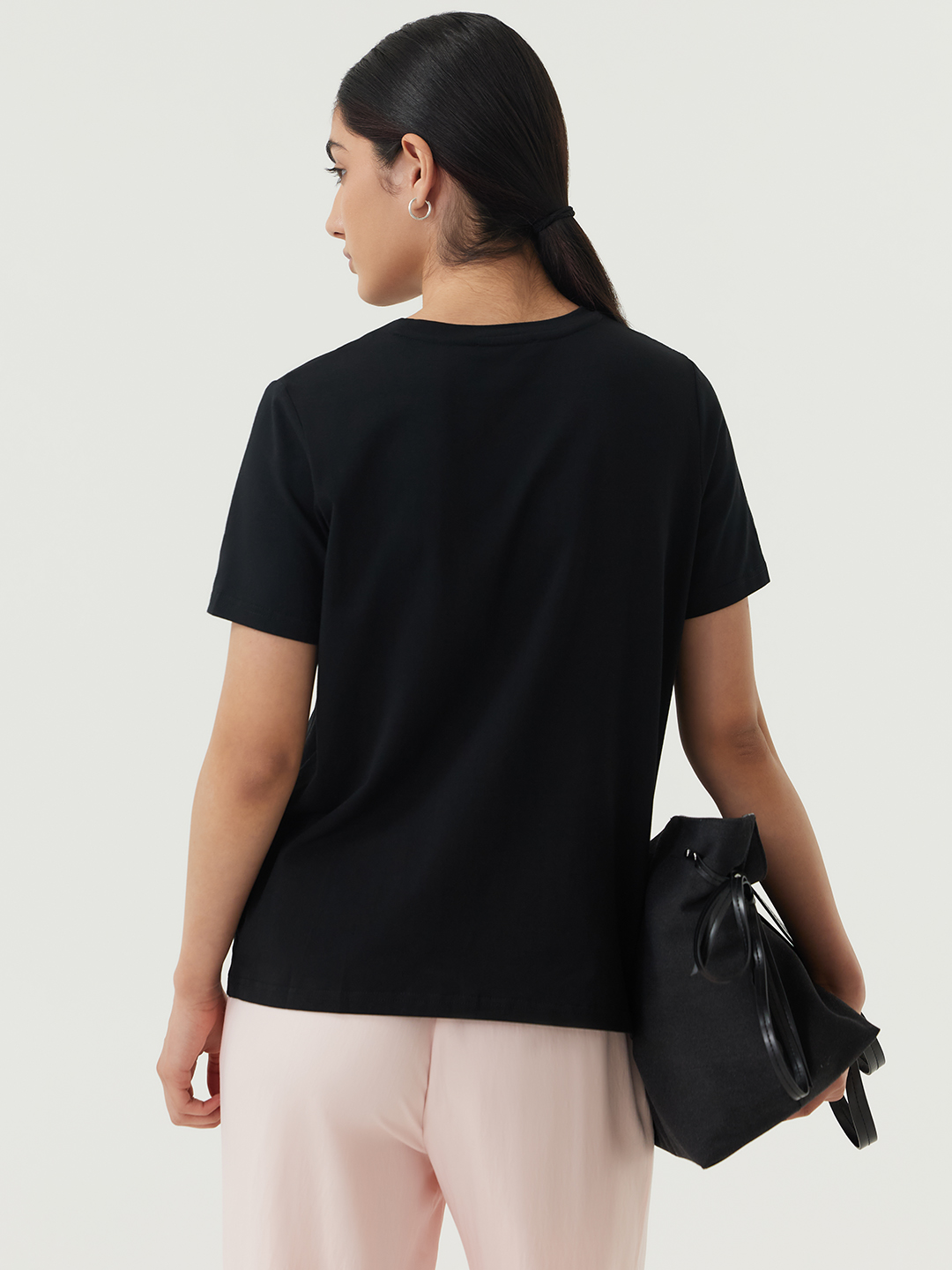 Футболка черный для женщин 48274-1 67