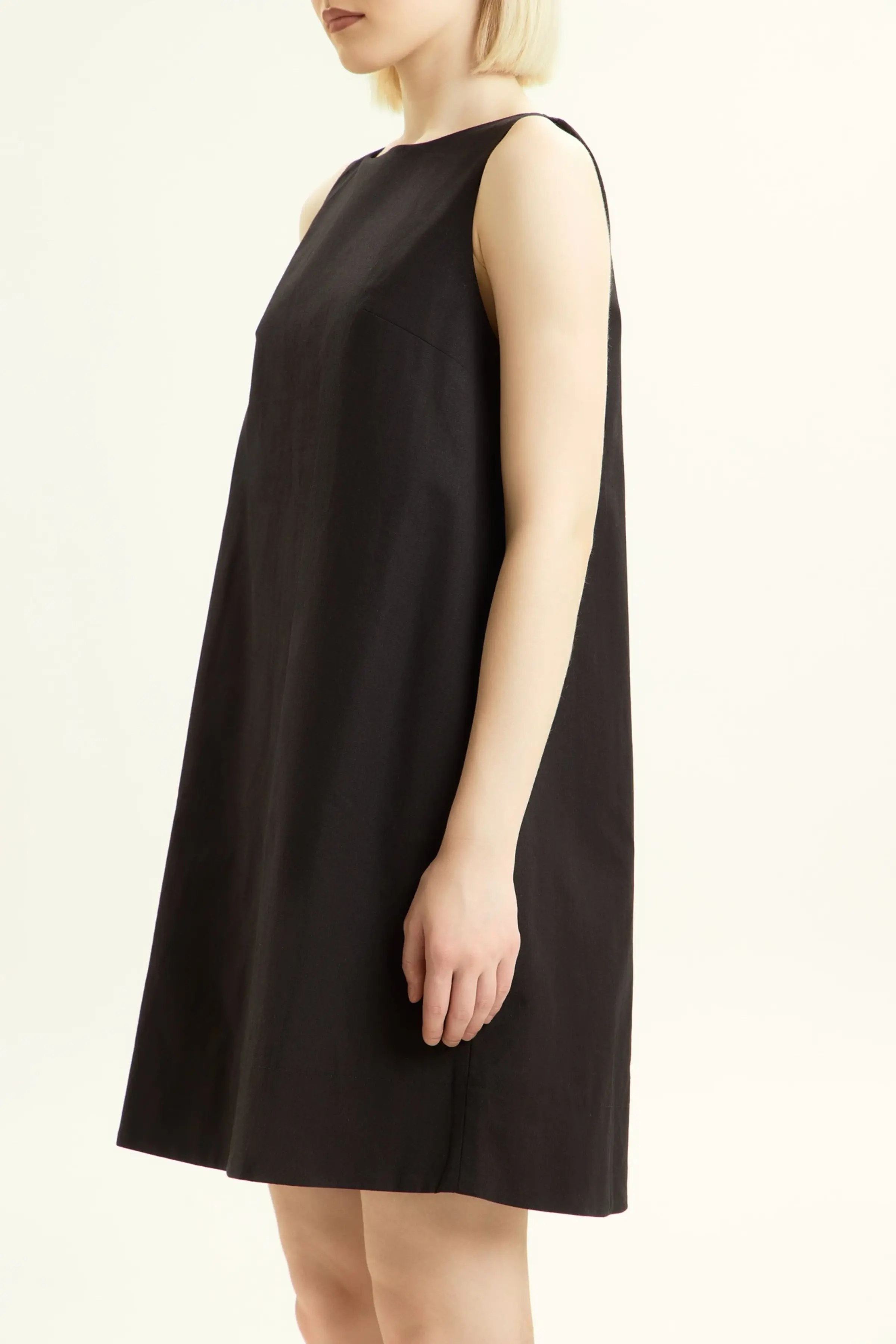 Сарафан черный для женщин 45287-1 48