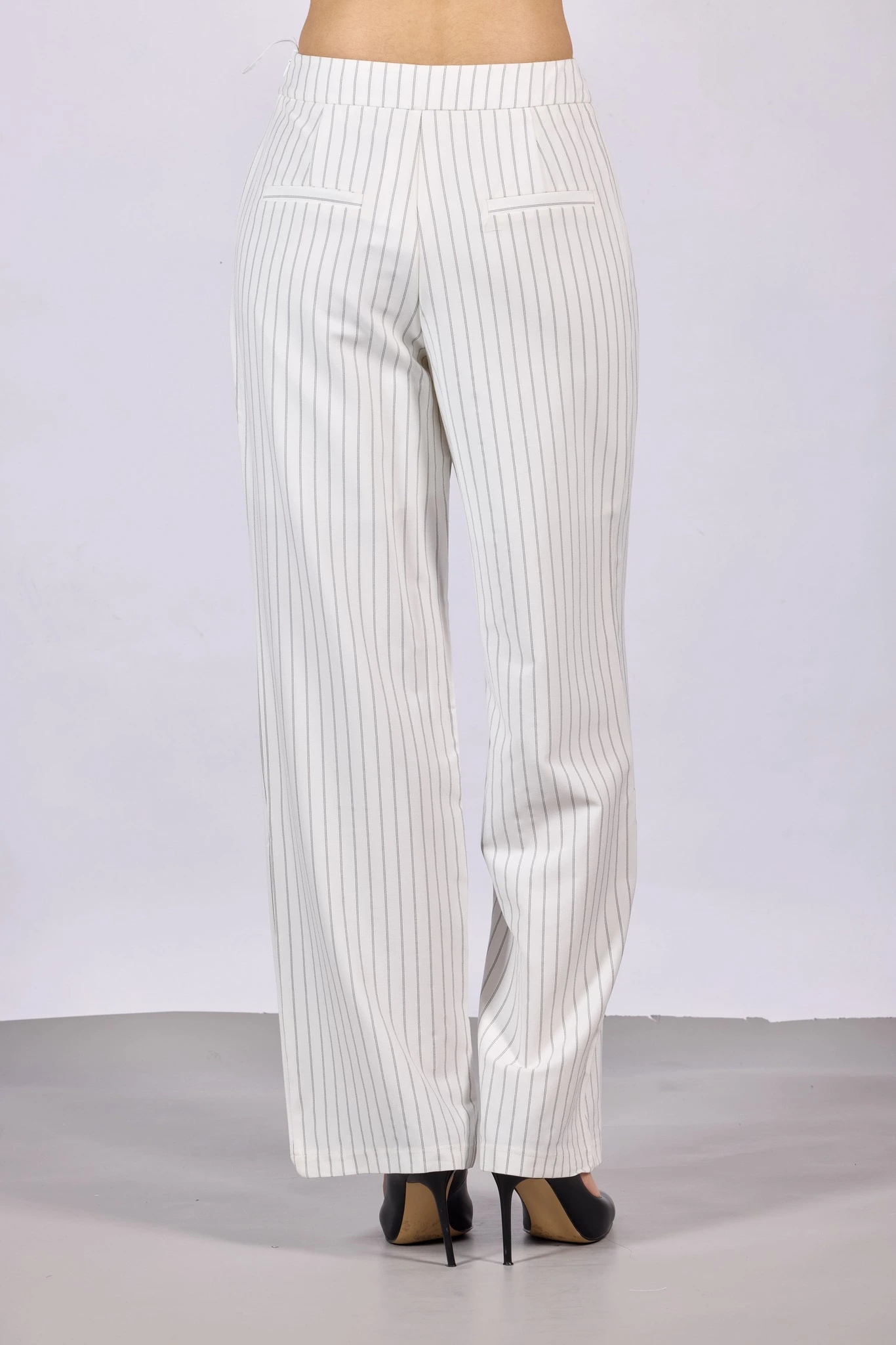 Брюки бело-черная полоска для женщин 44110-46 71