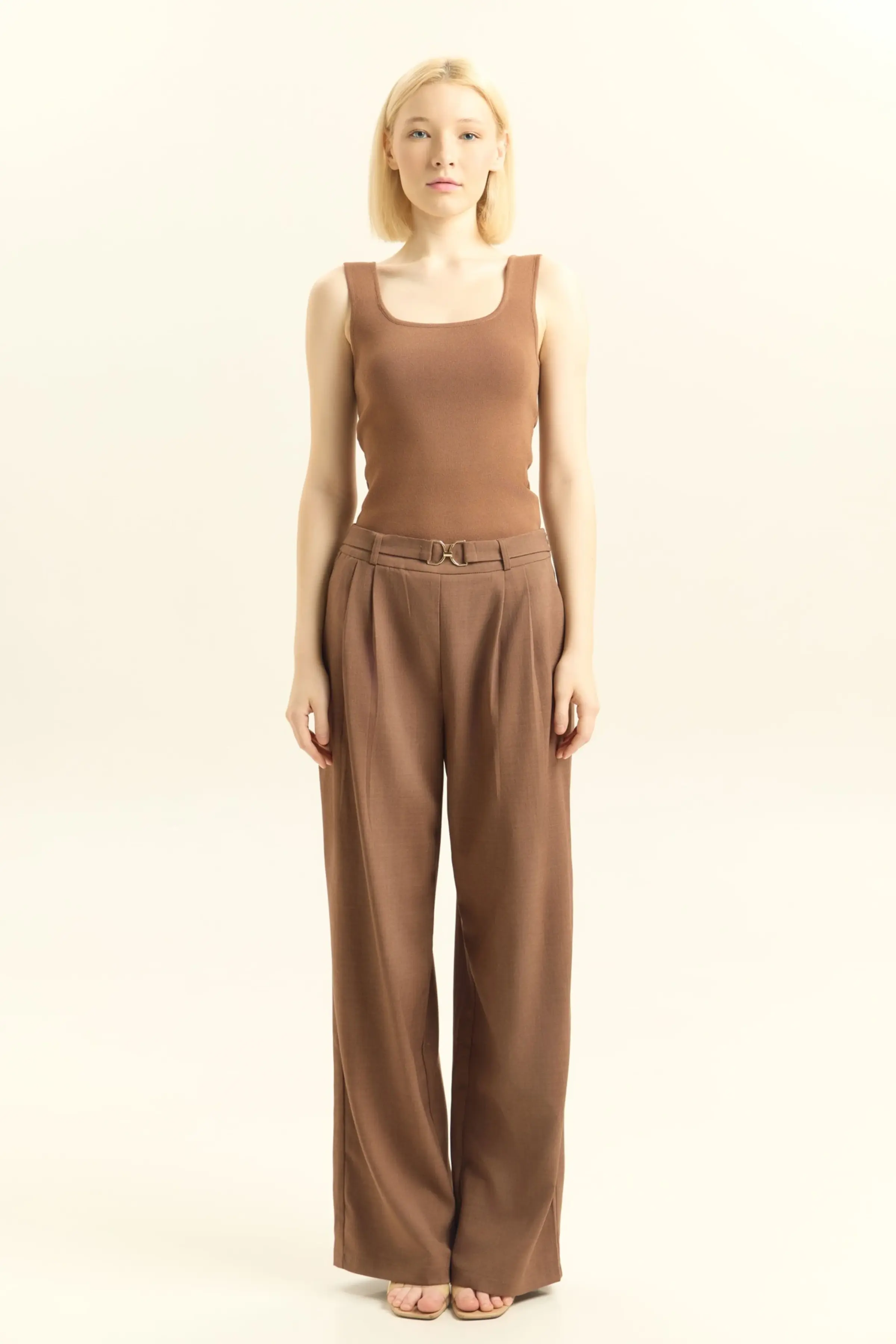 Брюки коричневый для женщин 45208-13 71