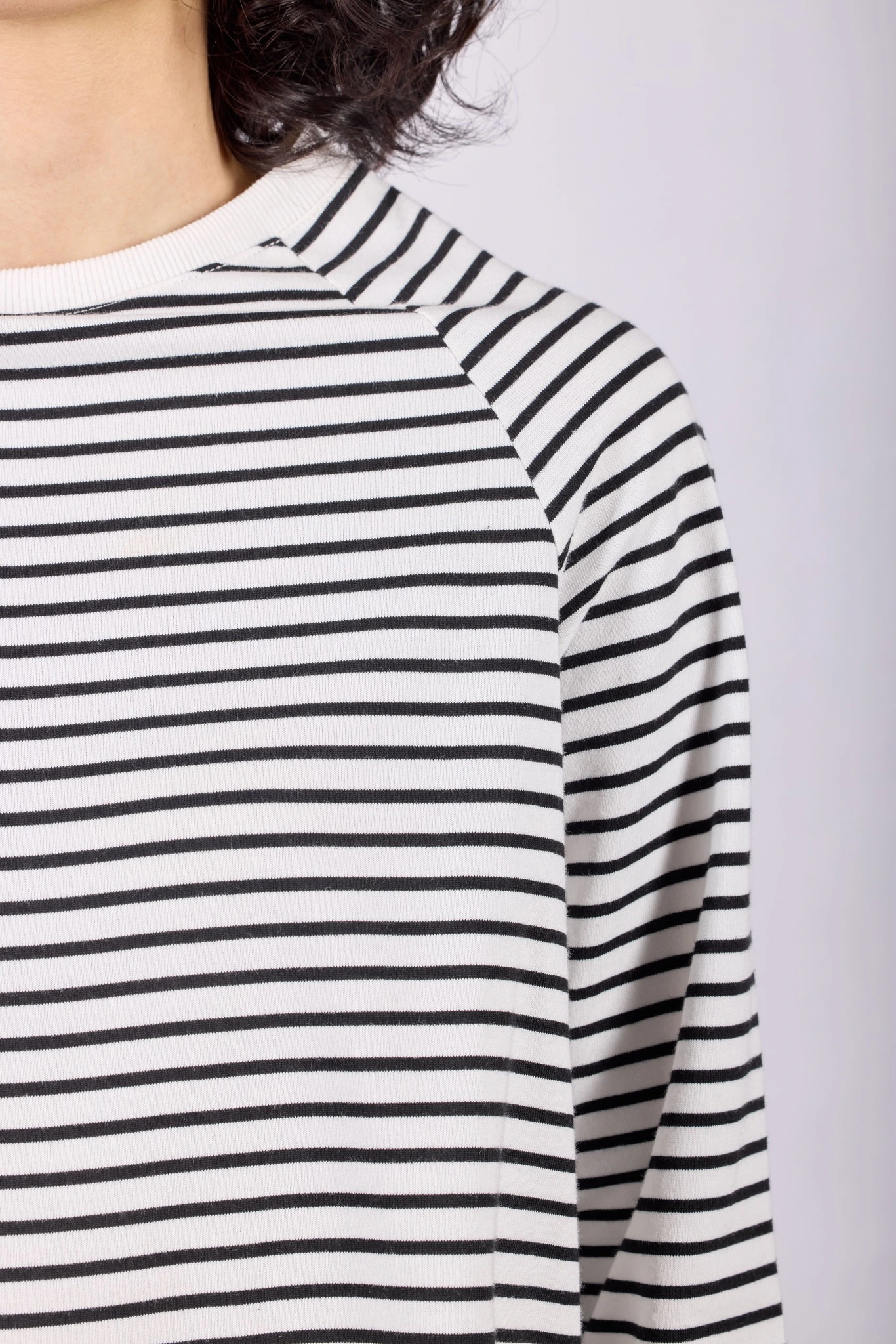 Лонгслив бело-синяя полоска для женщин 44118-48 59