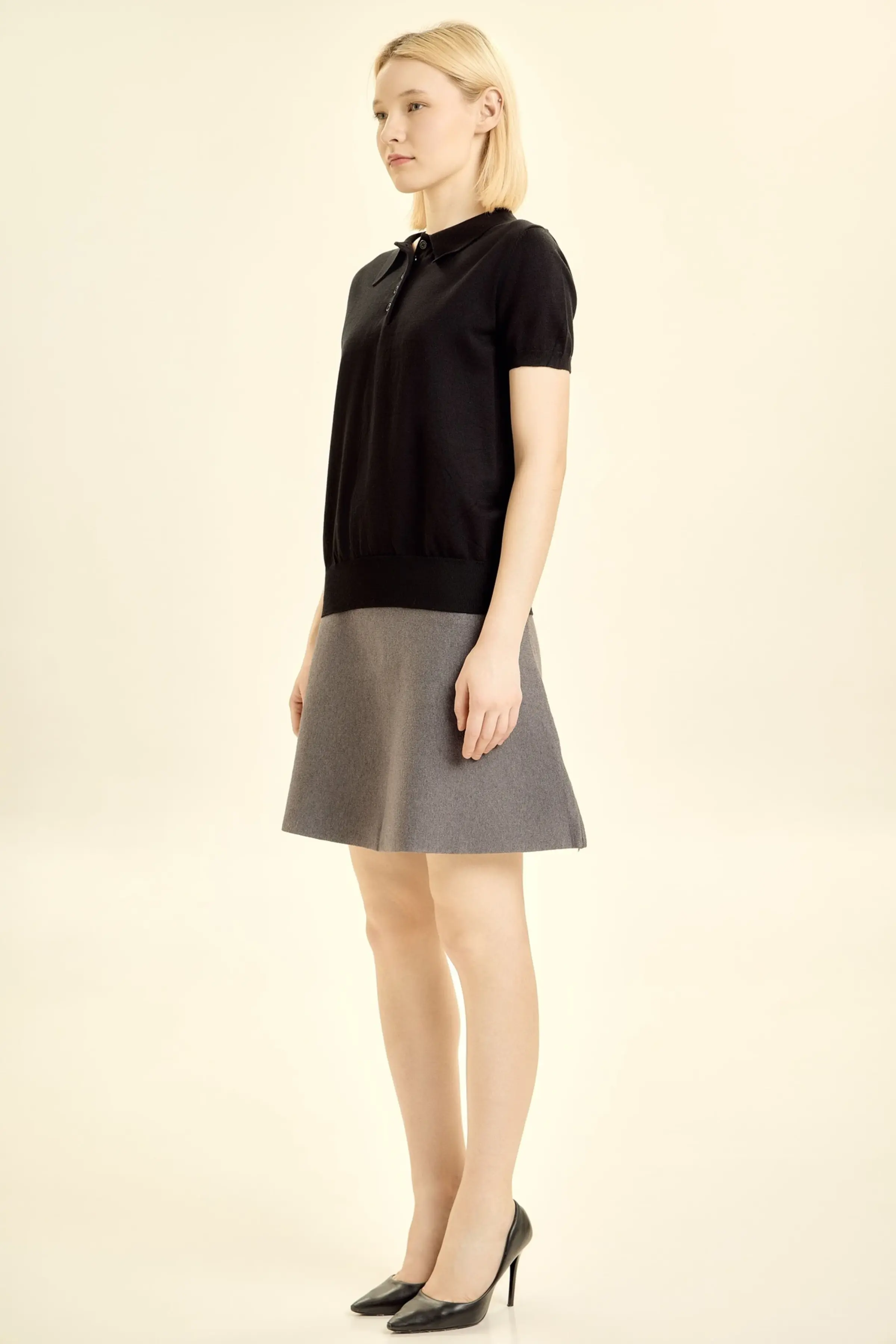 Джемпер черный для женщин 46128-1 60