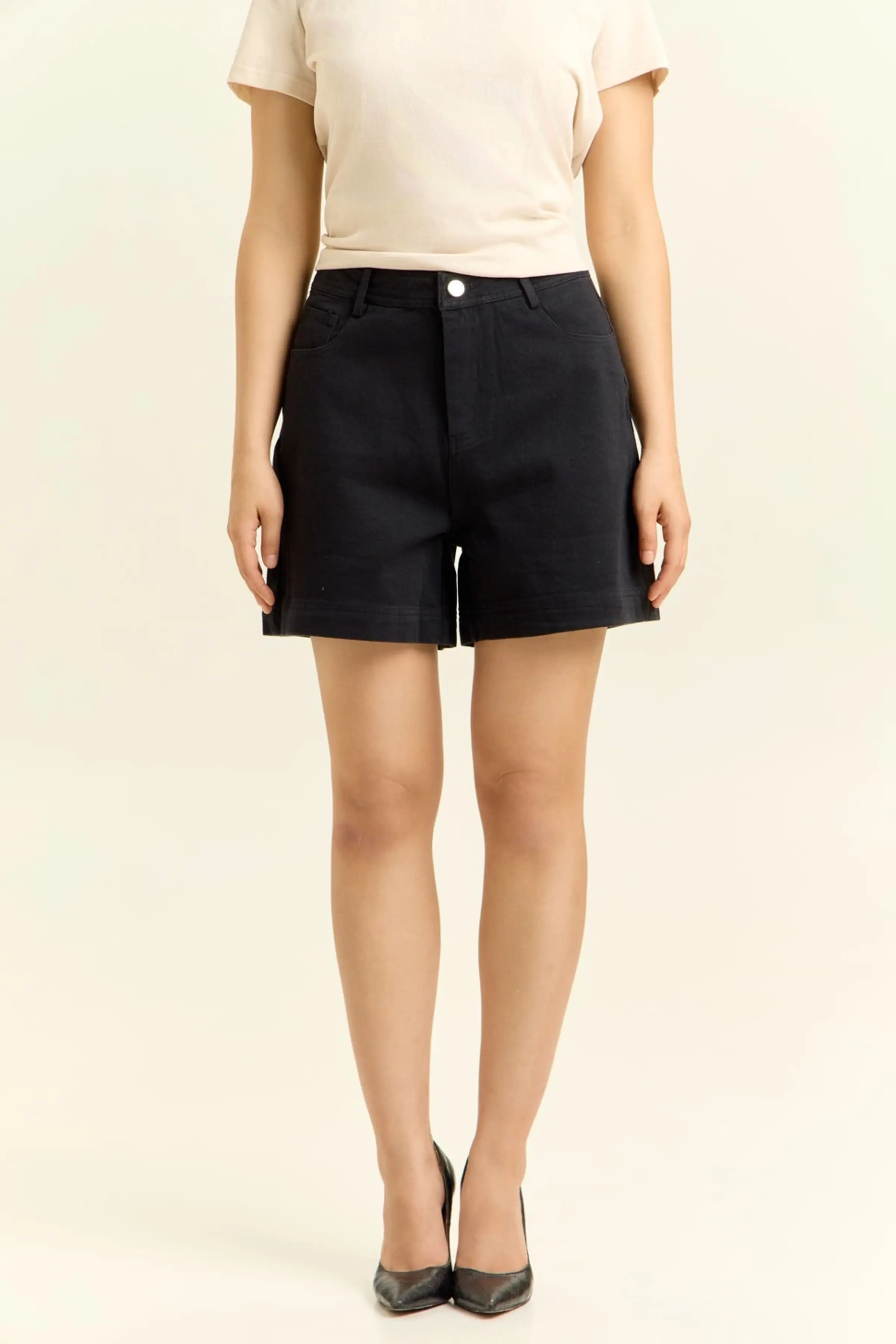 Шорты черный для женщин 41215-1 57